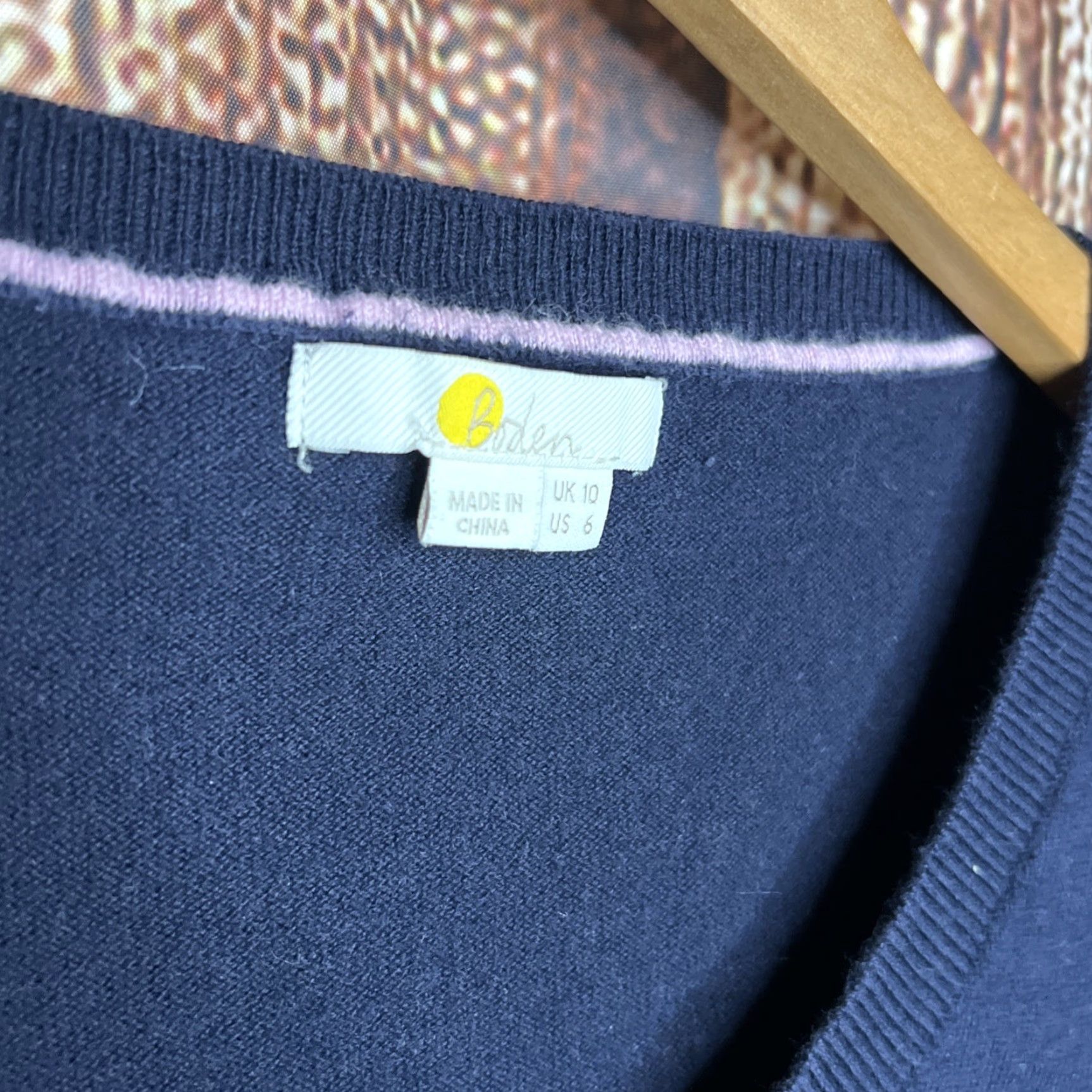 Boden Boden Women Sweater Knit Henley V-Neck Navy Blue 70% Cotton 30% Wool Regular Size 6 Raglan Sleeve Knitwear Casual/Travel Size M / US 6-8 / IT 42-44 - 3 Thumbnail
