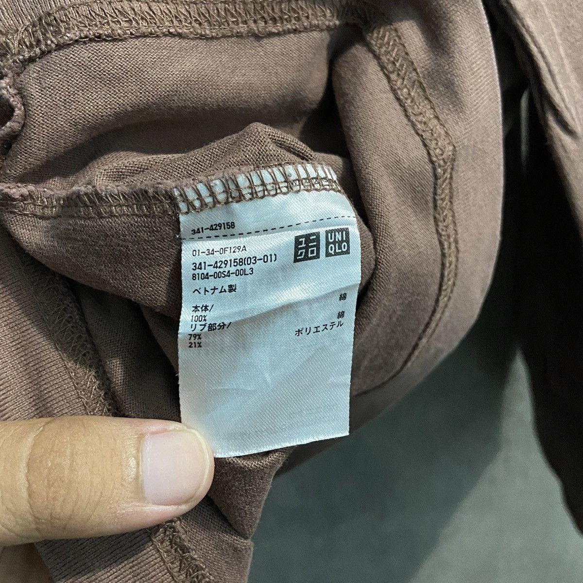 Japanese Brand × Lemaire × Uniqlo Lemaire X Uniqlo U Long Sleeve Pocket Size US M / EU 48-50 / 2 - 4 Thumbnail