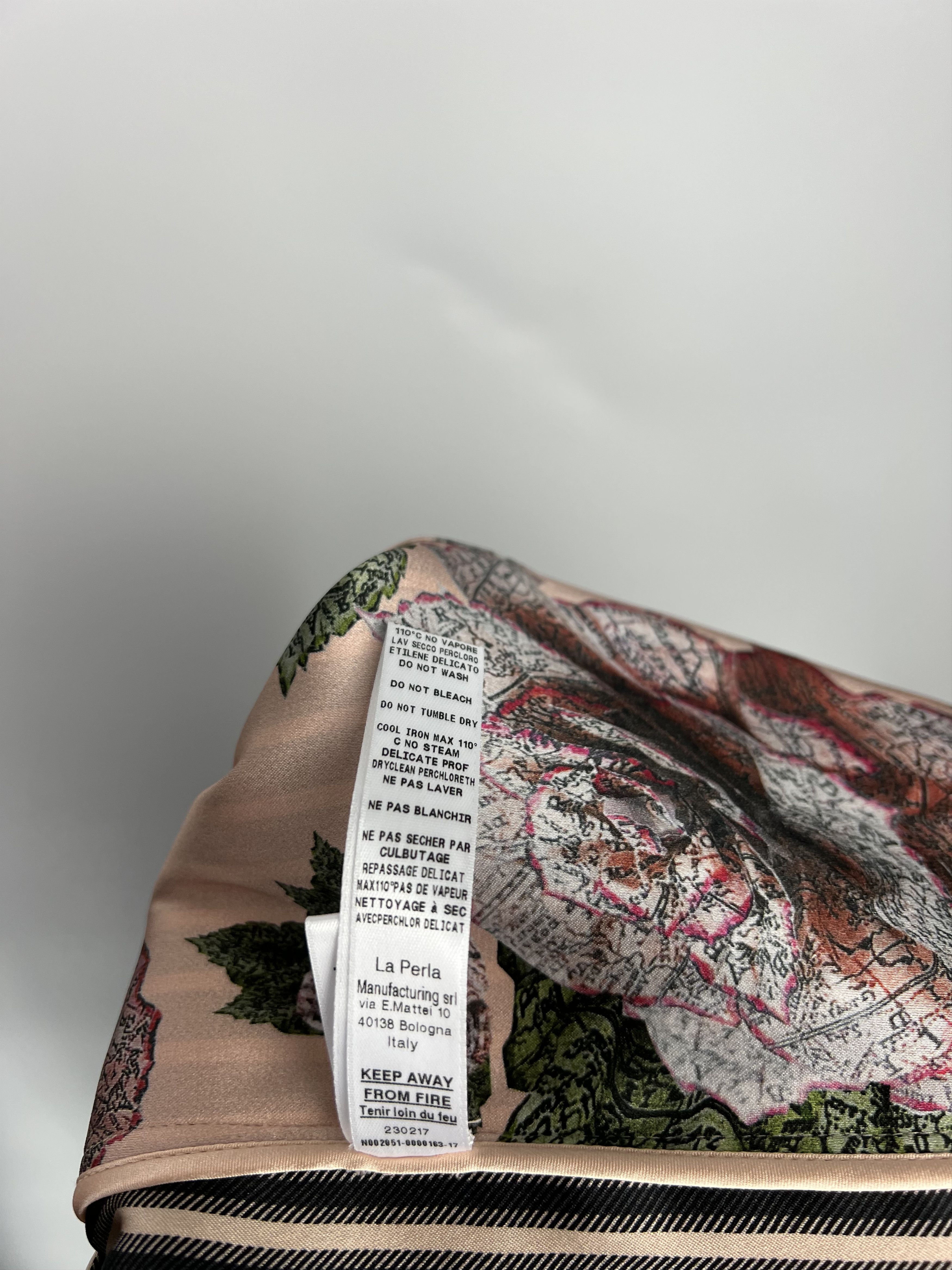 La Perla La Perla Floral Printed Double Breasted Silk Blazer Jacket Size M / US 6-8 / IT 42-44 - 11 Thumbnail