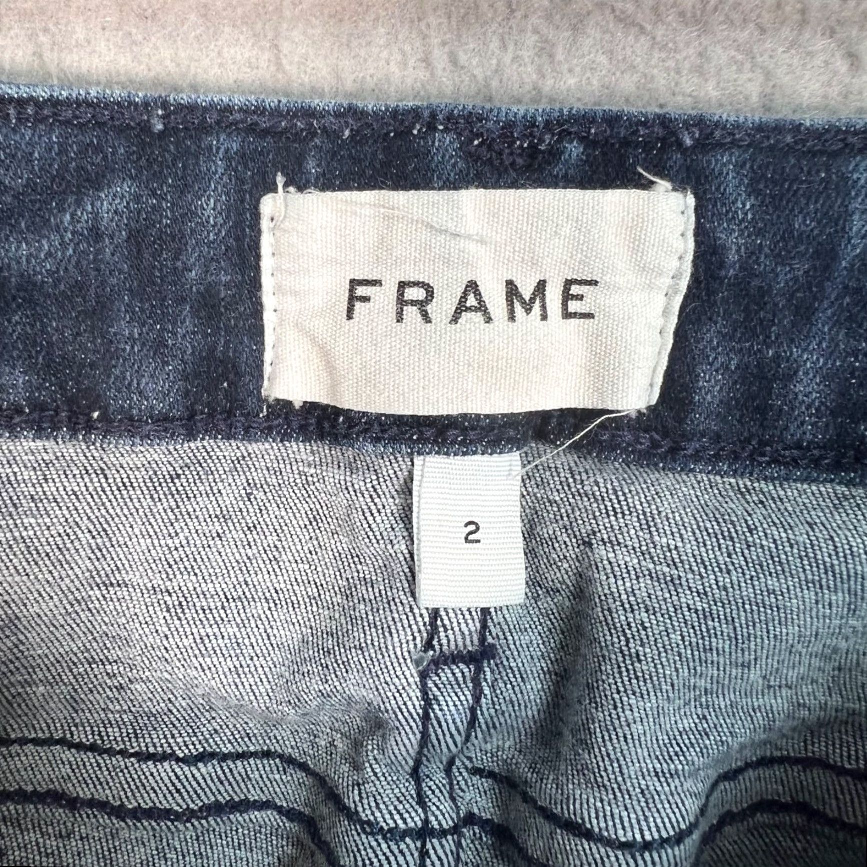 Frame FRAME Jeans Size 2 Flare Denim Blue Cotton Blend Women's Regular Inseam 29 Pockets 5-Vintage No Nylon? (Note: avoid adding info not in original) Size 26" / US 2 / IT 38 - 3 Thumbnail