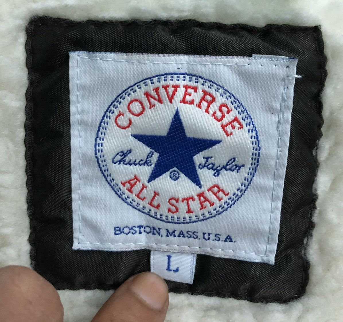 Converse Vintage Converse Chuck Taylor All Star Sherpa-Lined Hooded Size US L / EU 52-54 / 3 - 16 Thumbnail