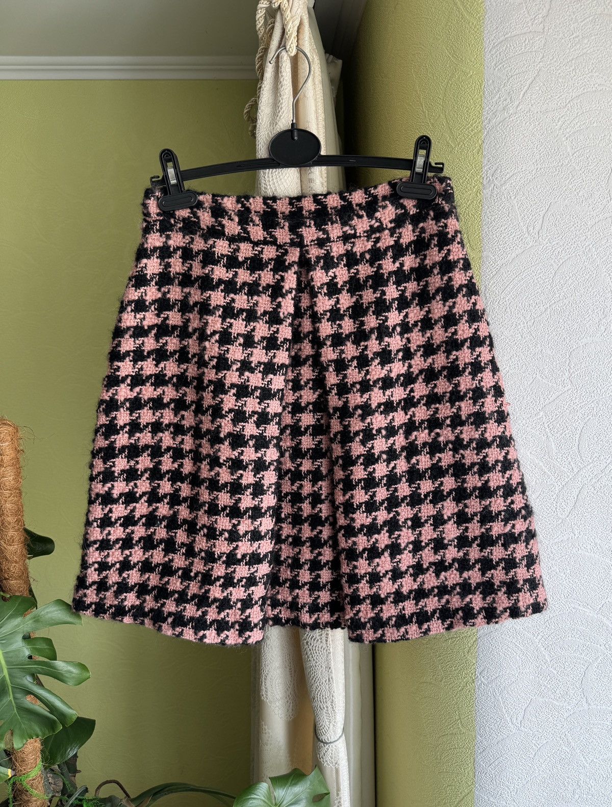 Moschino Moschino Cheap and Chic Houndstooth High Waist Wool Skirt Size 28" / US 6 / IT 42 - 2 Thumbnail