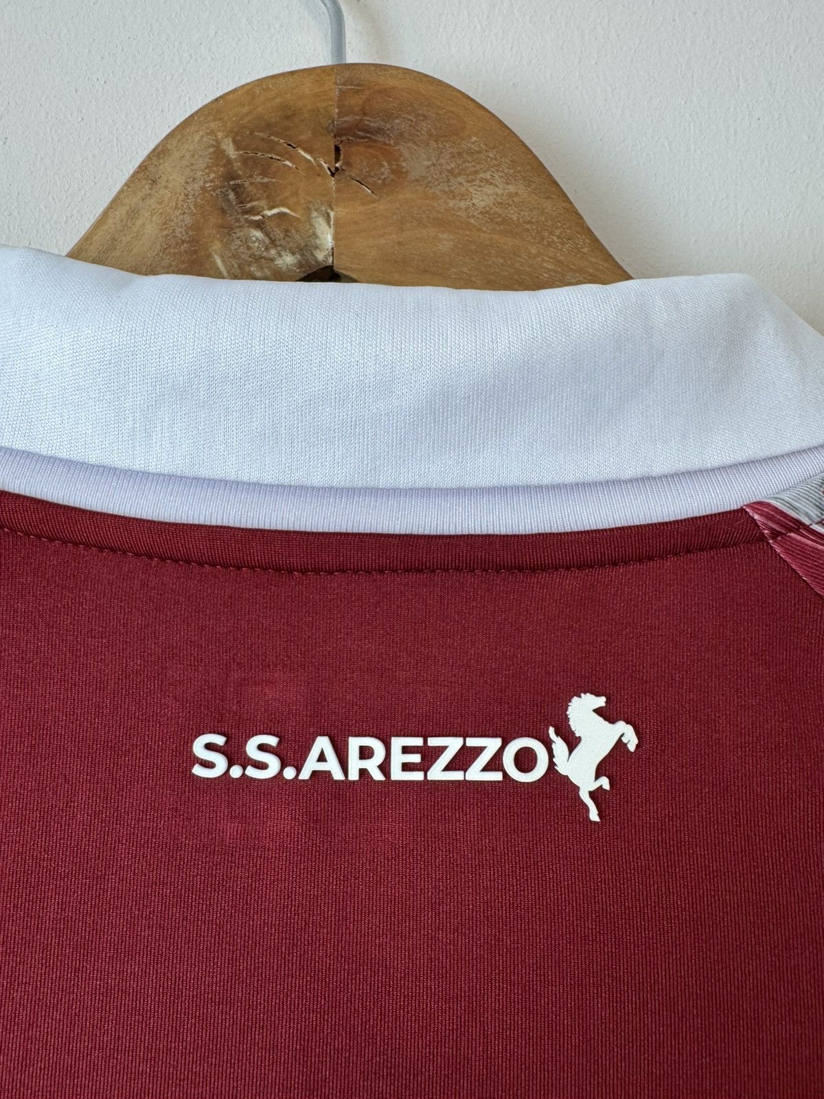 Other Arezzo 2024-2025 Madonna Home Soccer Jersey Football Shirt Size US S / EU 44-46 / 1 - 11 Thumbnail