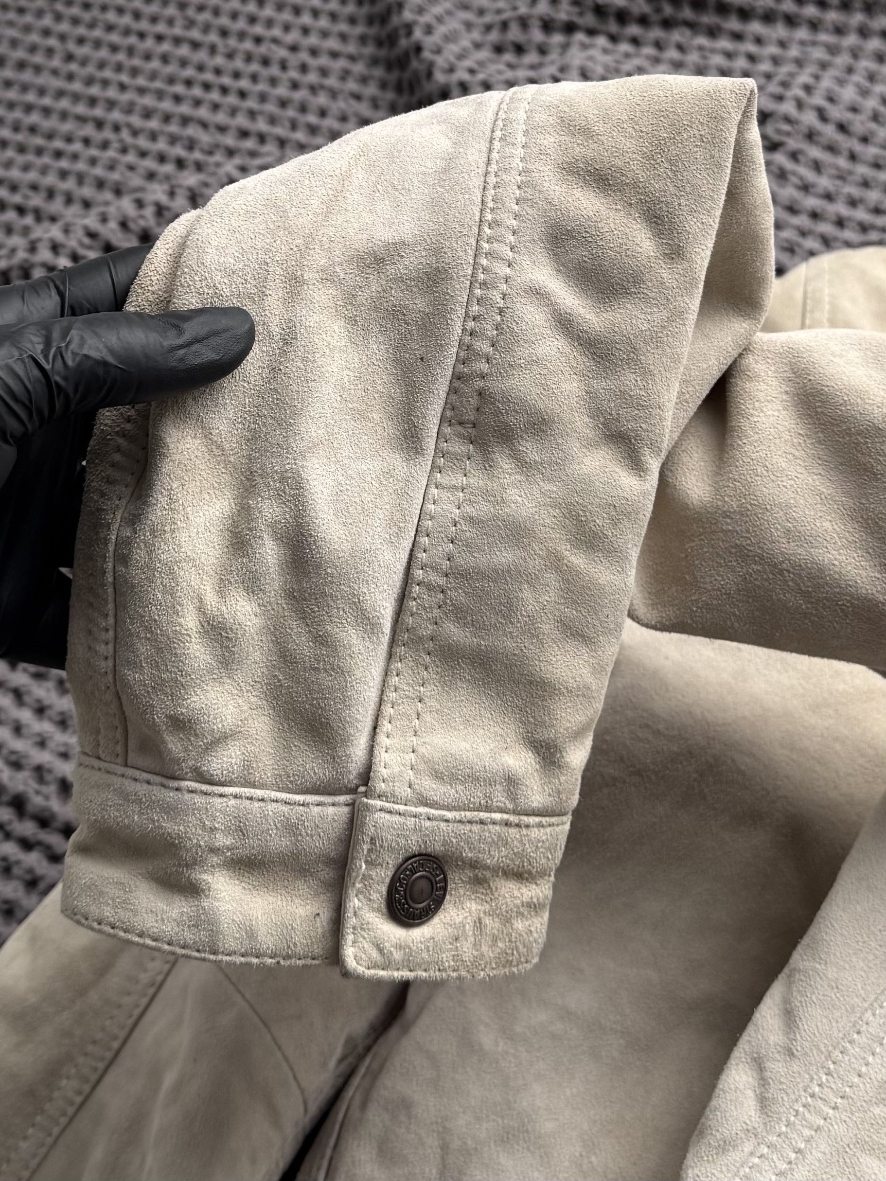 Levi's Levi’s Vintage Suede Sherpa Trucker Jacket Western Coat Size L / US 10 / IT 46 - 15 Thumbnail
