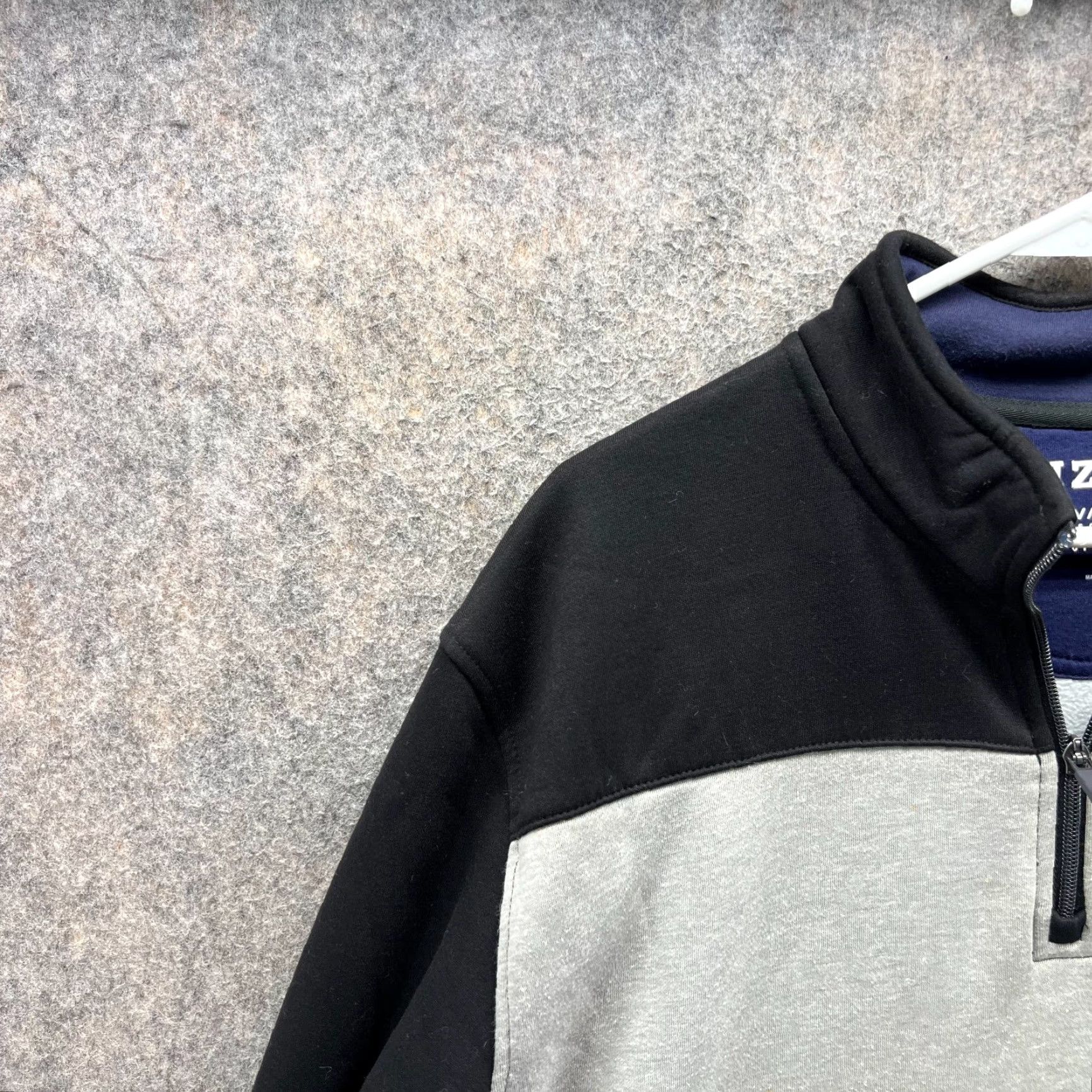 Izod VINTAGE Izod Sweater Mens XL Black Quarter Zip Pullover Advantage Performance Stretch Size US XL / EU 56 / 4 - 7 Thumbnail