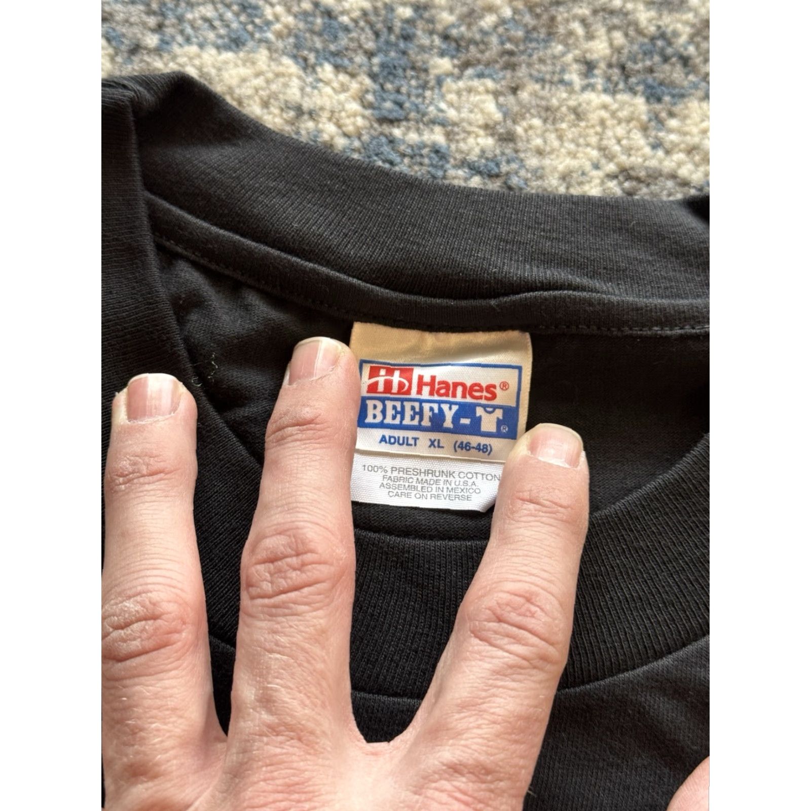 Hanes VINTAGE 1997 VH1 Honors T Shirt XL Hanes Black Cotton Crew Neck Short Sleeve Men's 90s Band Music Rock Logo Double-Sided | Mens Size US XL / EU 56 / 4 - 5 Thumbnail