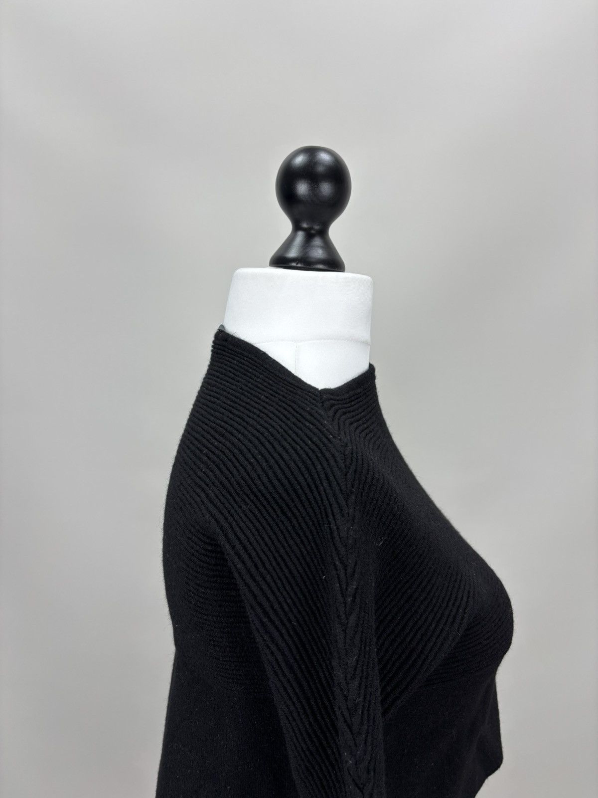 Annette Gortz Womens sweater Annette Gortz Size XS/S Color Black Size S / US 4 / IT 40 - 5 Thumbnail