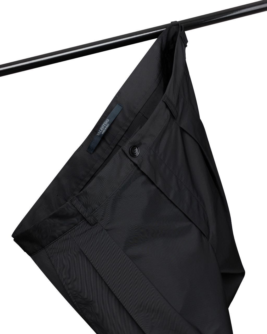 Valentino Nylon pants / trousers VALENTINO Size US 36 / EU 52 - 1 Thumbnail