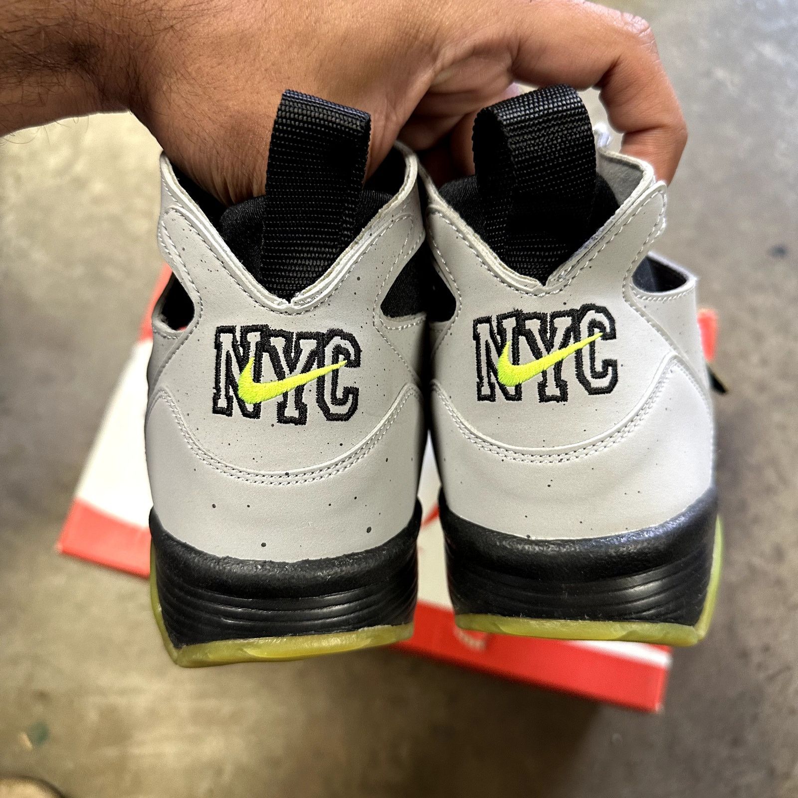 Nike Nike Air Huarache PRM QS 'NYC' Size US 10 / EU 43 - 6 Thumbnail
