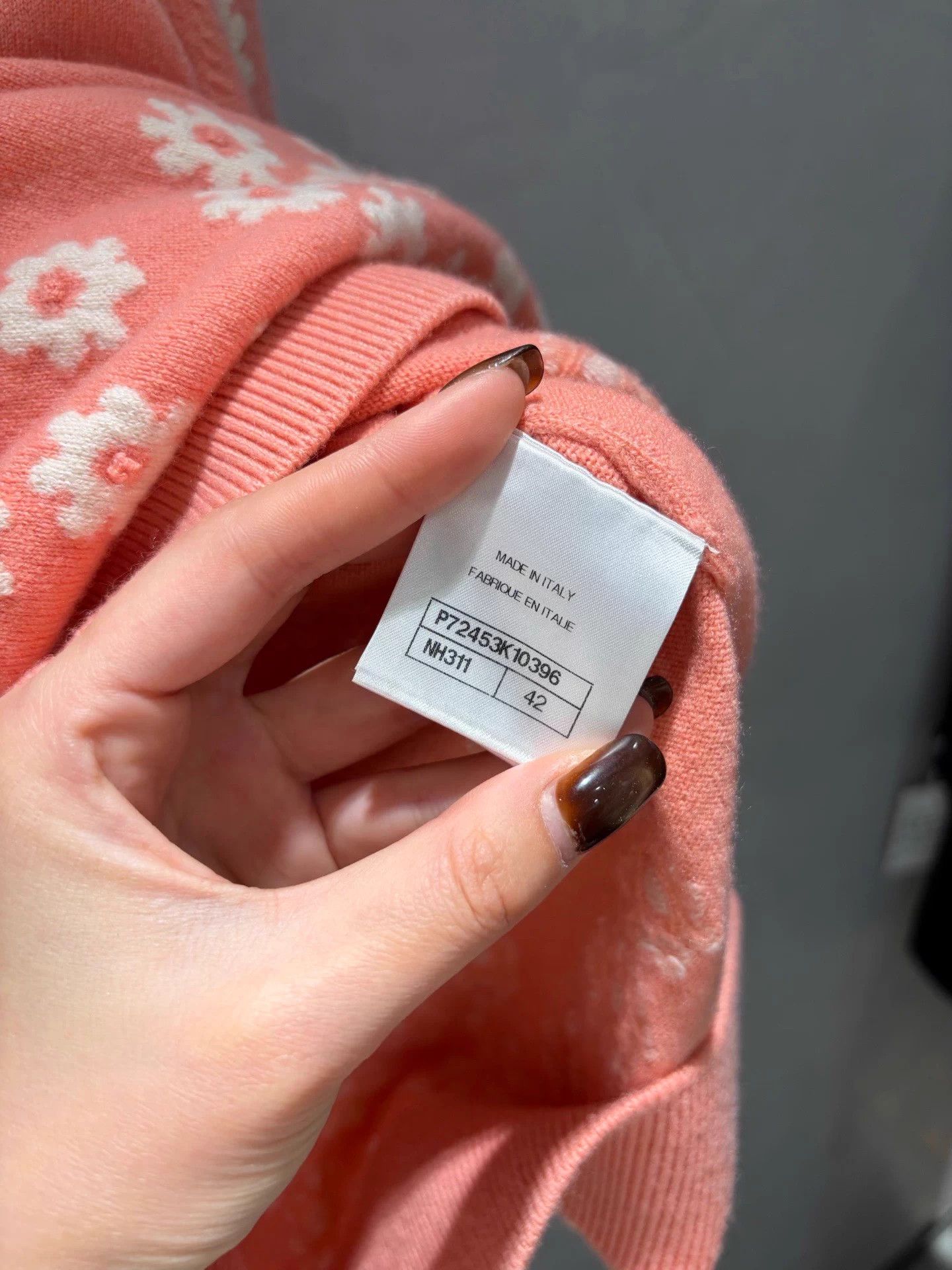 Chanel Chanel tangerine pink floral cashmere knit deadstock 42 Size M / US 6-8 / IT 42-44 - 8 Thumbnail