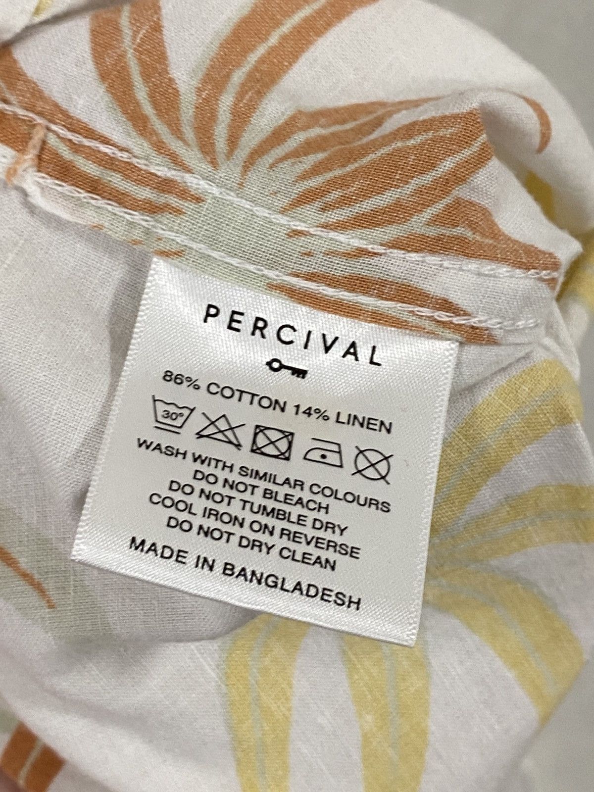 Percival Percival Linen Blend Hawaiian Style Floral Print Shirt Sz: M Size US M / EU 48-50 / 2 - 5 Thumbnail