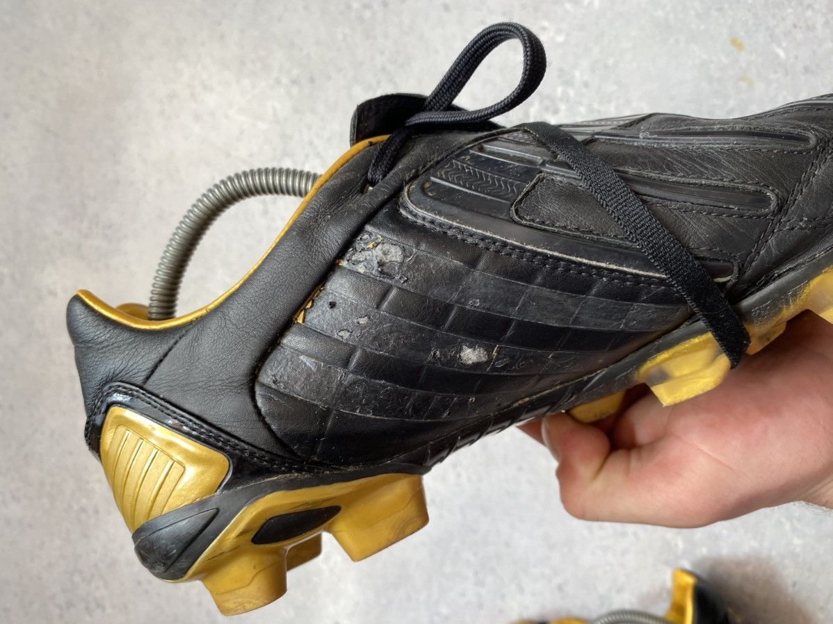 Adidas Adidas Predator Black Leather Professional Football Boots Size US 12 / EU 45 - 9 Thumbnail