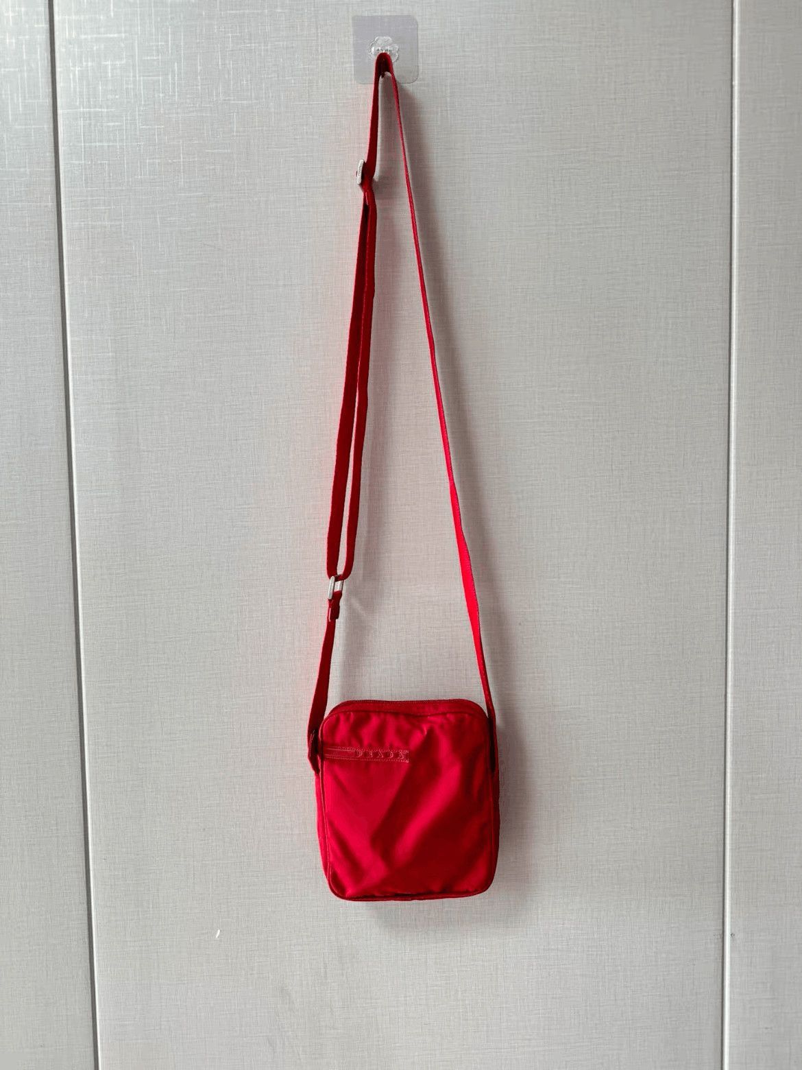 Prada Prada Sports Red Label Shoulder Bag-2508 Size ONE SIZE - 1 Thumbnail