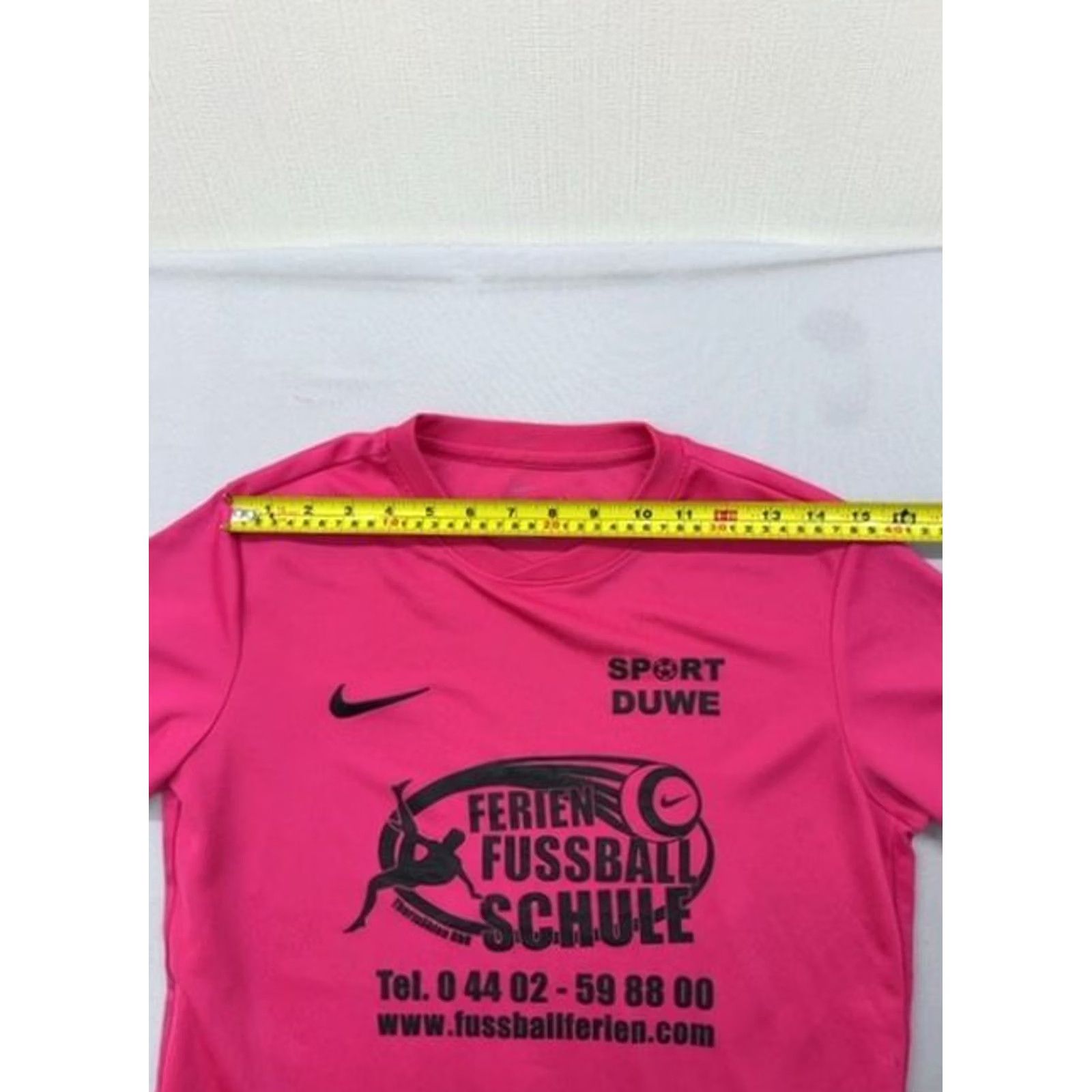 Nike Nike Vivid Pink Dri-FIT Soccer Jersey Short Sleeve Unisex Adult XL Size US XL / EU 56 / 4 - 6 Thumbnail