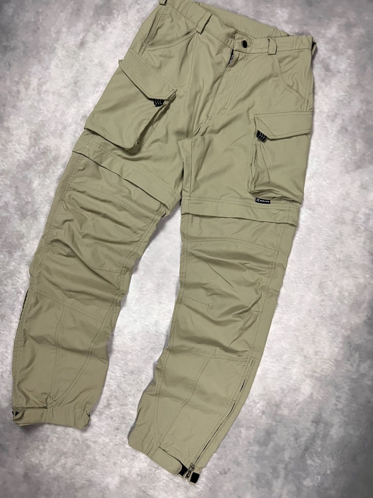 Haglofs Haglofs Wmn Hiking Cargo Transformer Pants + Shorts Sz M Size 32" / US 10 / IT 46 - 3 Thumbnail