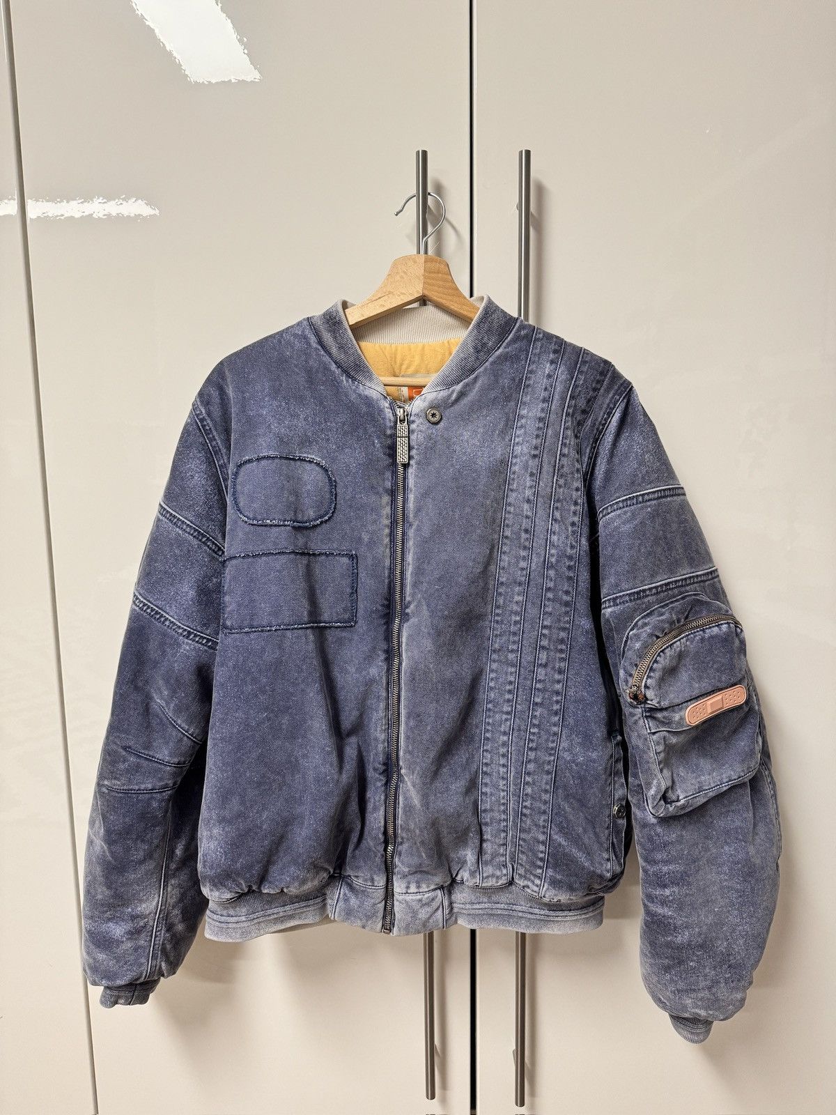 PDF PDF RAYAN BOMBER FW24/25 Size US M / EU 48-50 / 2 - 2 Thumbnail
