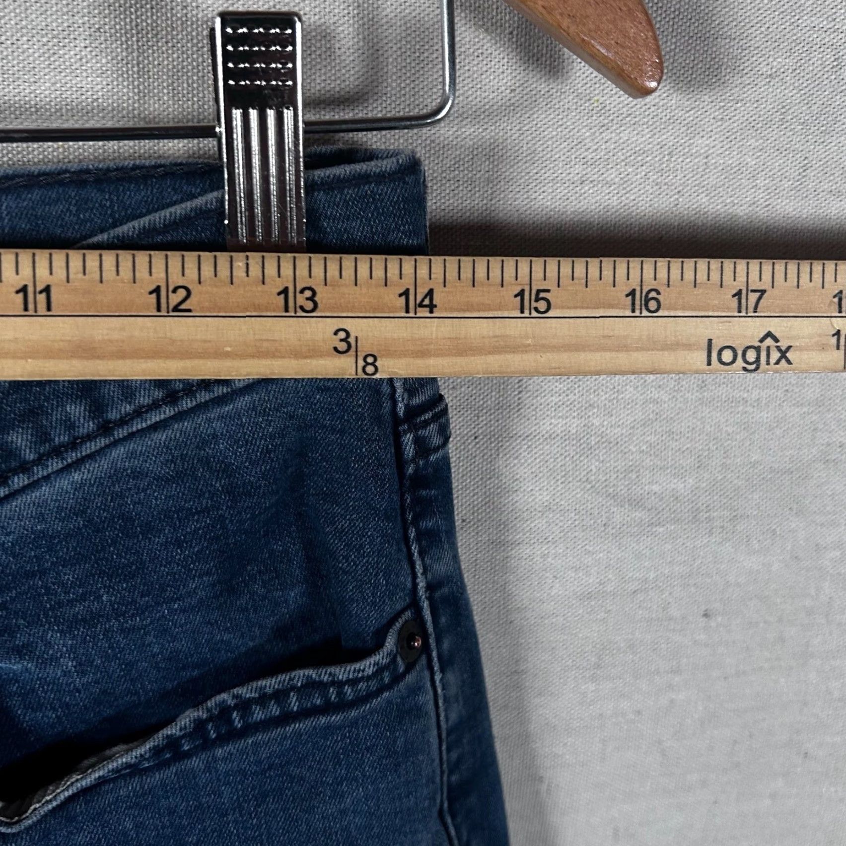 Levi's Levi's 511 Slim Fit Jeans Mens 31x32 Dark Wash Blue Denim Stretch 04511-2402 Size US 31 - 7 Thumbnail