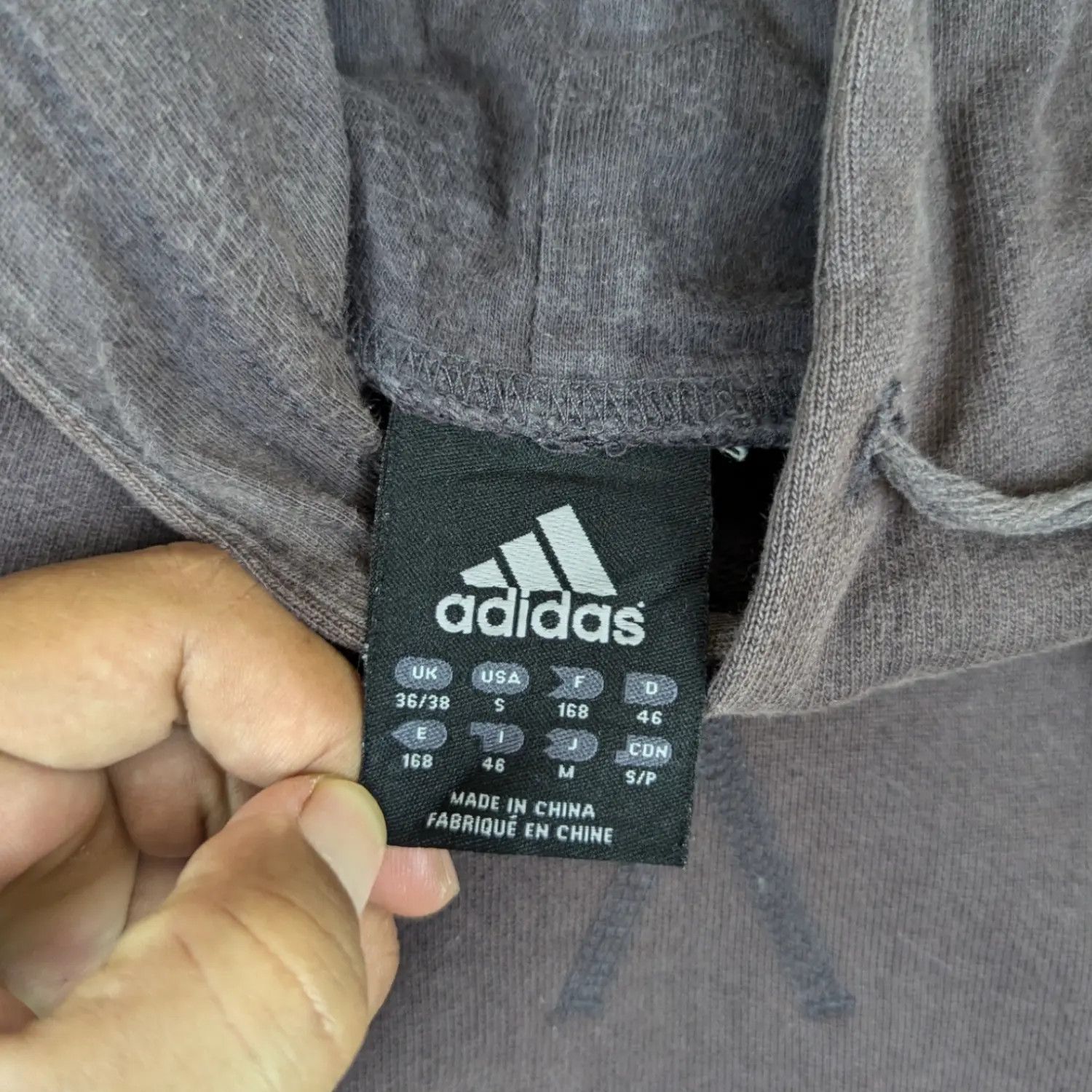 Adidas Vintage 2000's ADIDAS Big Spell Out Hoodie Sweatshirt Size US S / EU 44-46 / 1 - 8 Thumbnail