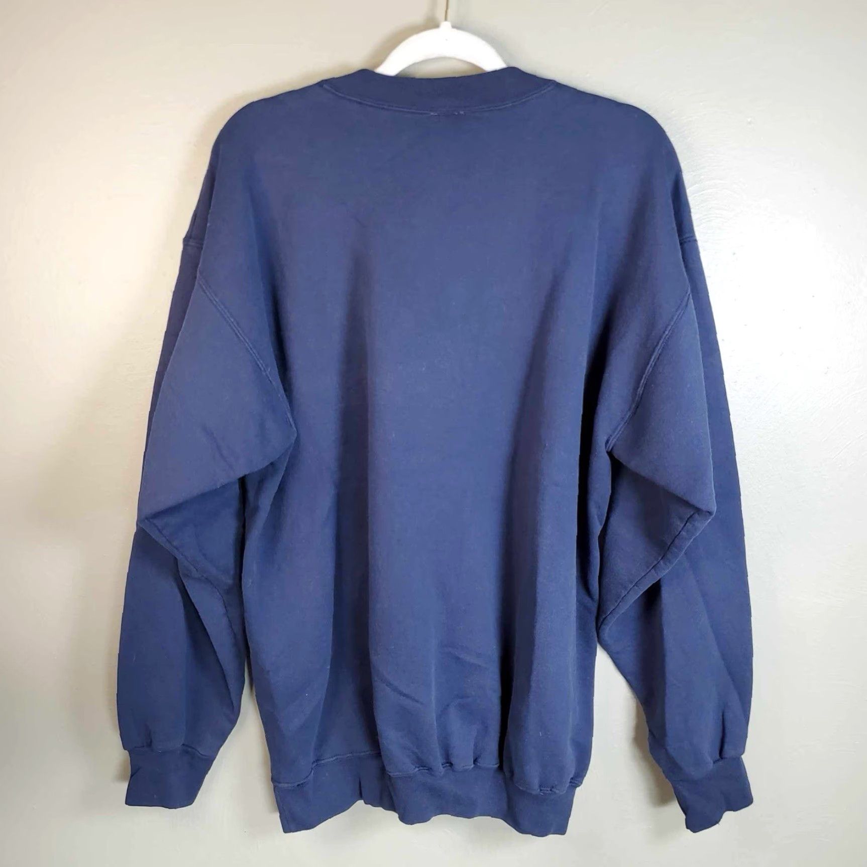 Champion VINTAGE CAT Equipment Sweater Mens L Blue Y2K Champion L Size US L / EU 52-54 / 3 - 7 Thumbnail