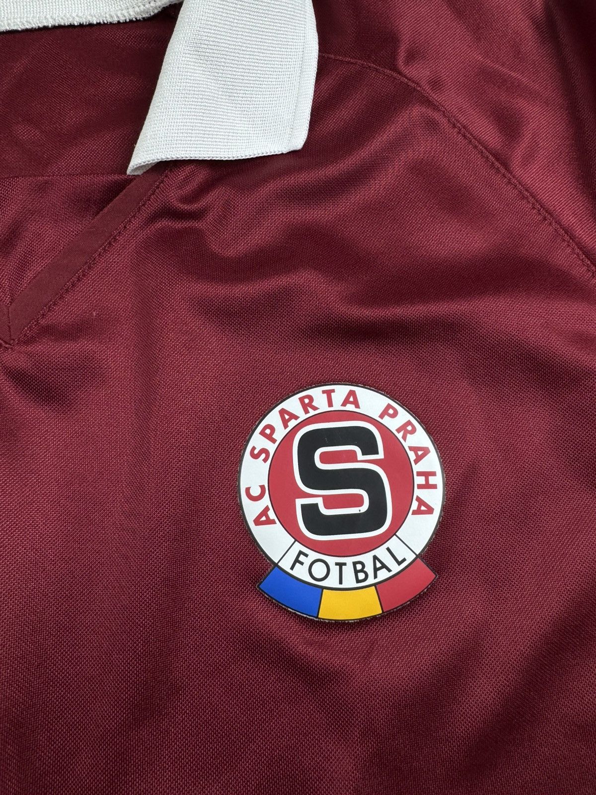 Nike AC Sparta Praha 2004 Homme Men’s XL Nike Soccer Football Home Kit T Shirt Jersey Size US XL / EU 56 / 4 - 7 Thumbnail