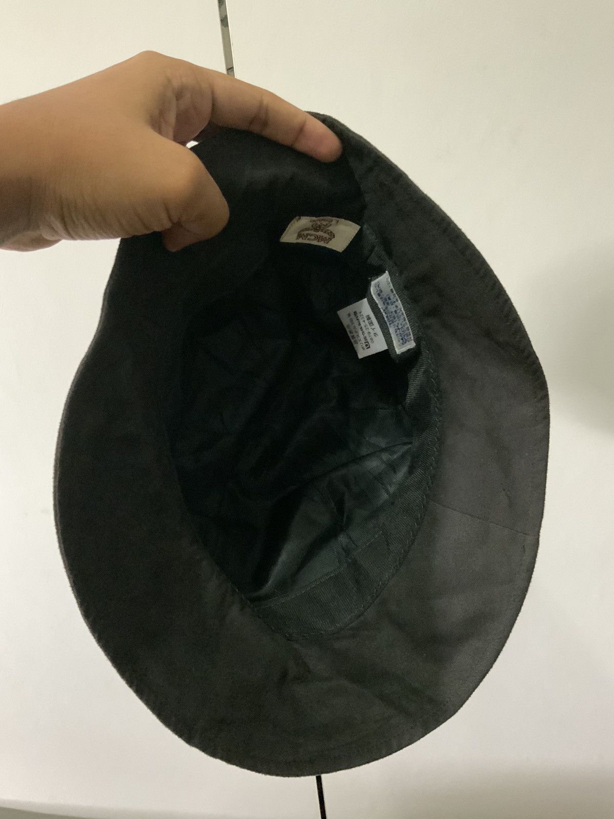 MCM MCM Legere Velvet Black Bucket Hat Size ONE SIZE - 7 Thumbnail