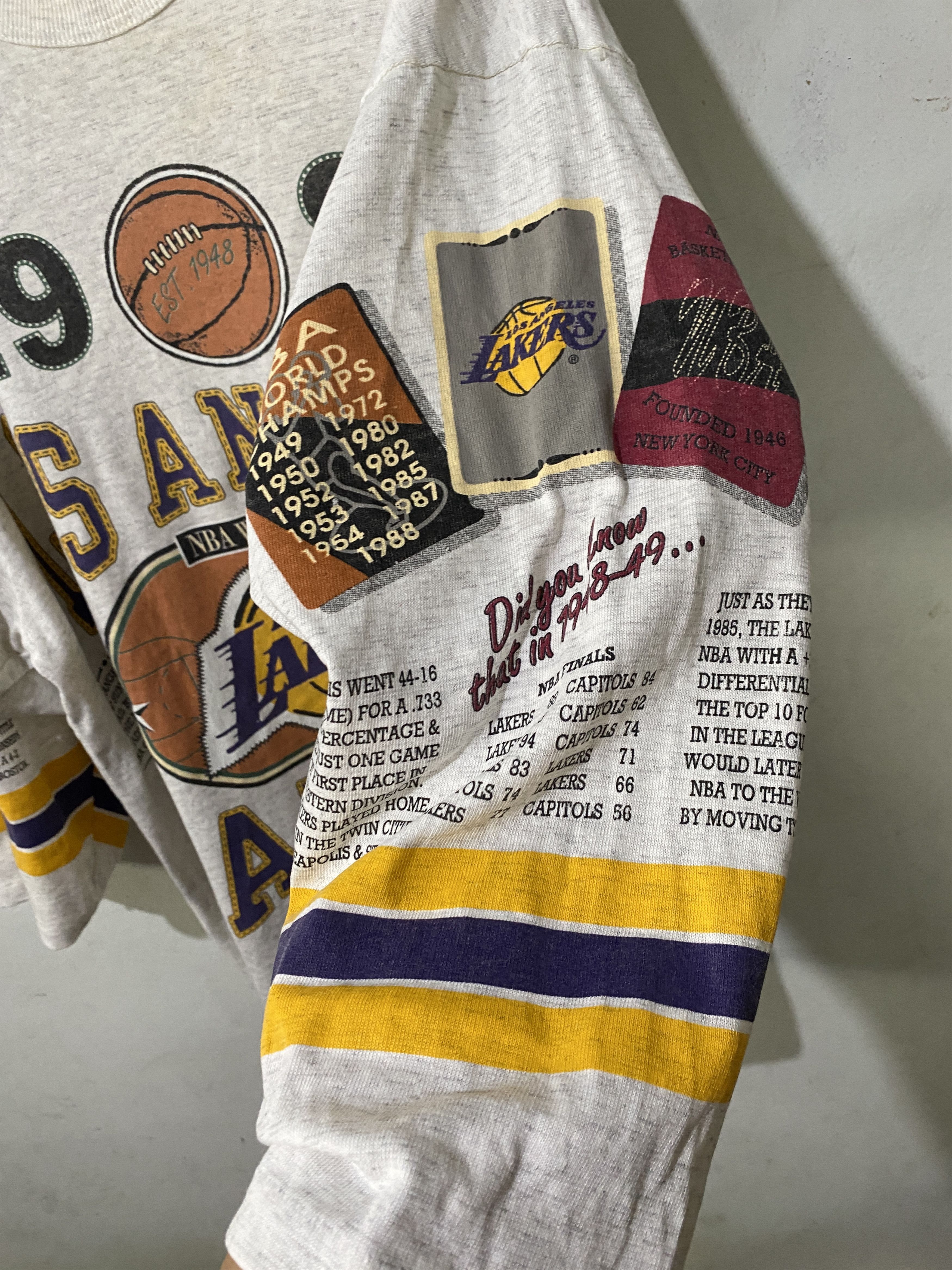 NBA Vintage LOS ANGELES LAKERS NBA World Champs 1985 Jesey Shirt Size US XL / EU 56 / 4 - 6 Thumbnail