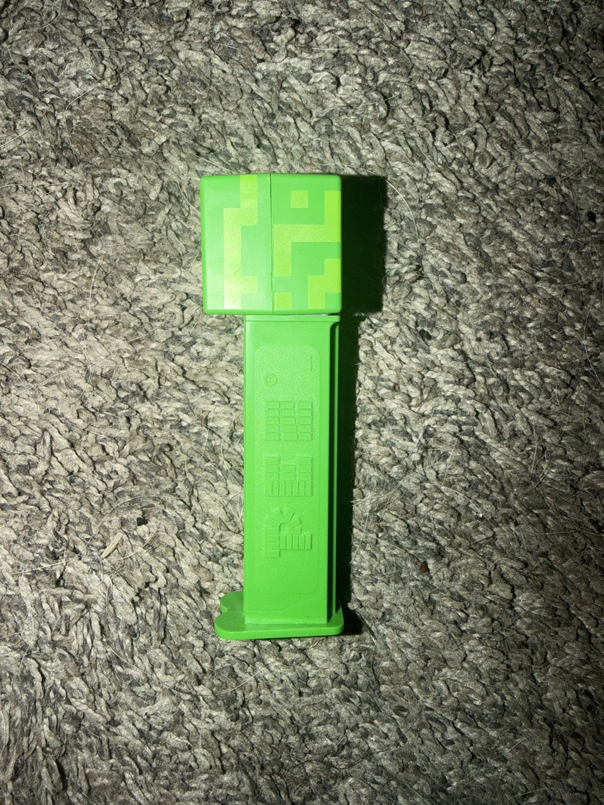 Hypebeast Mojang Minecraft Creeper Pez Dispenser Size ONE SIZE - 3 Thumbnail
