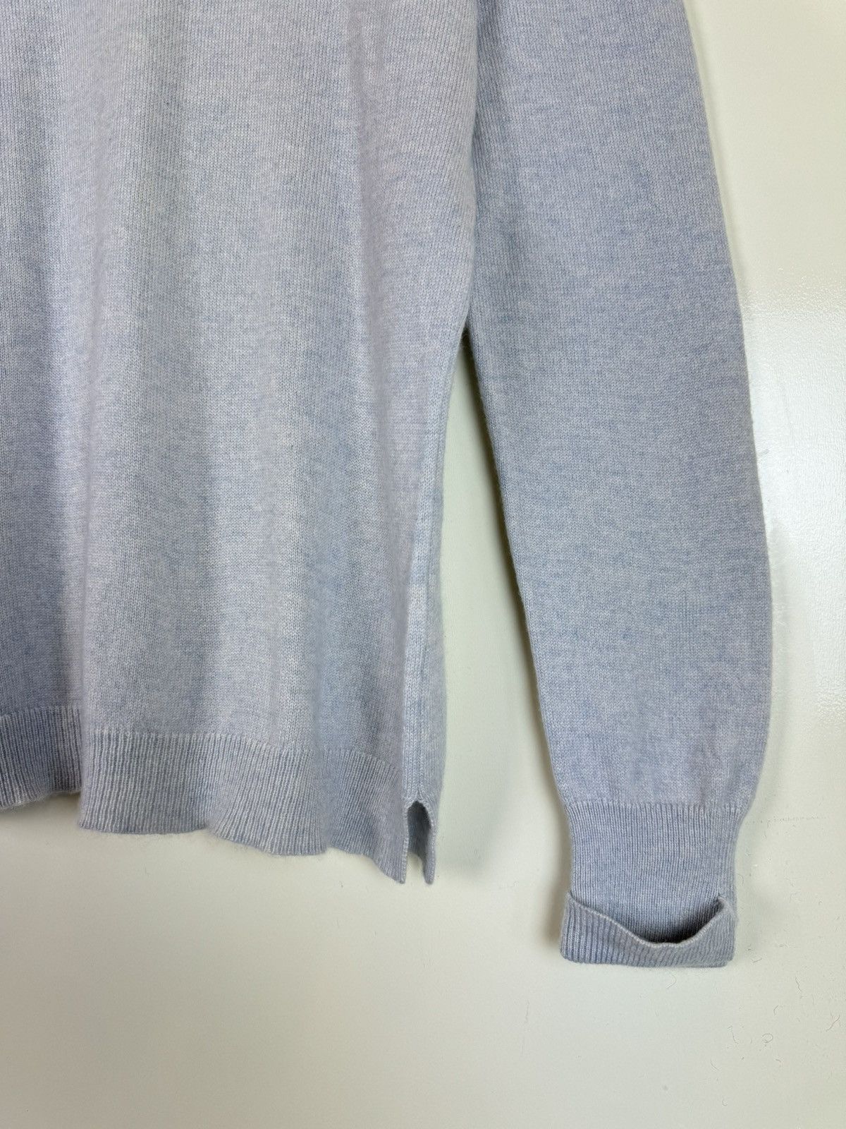 Bompard Eric Bompard cashmere silk greyish blue jumper sweater M Size M / US 6-8 / IT 42-44 - 3 Thumbnail