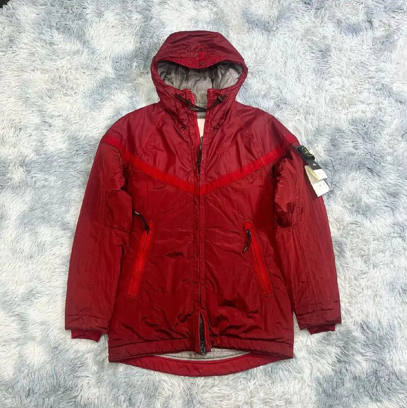 Stone Island Stone Island Red Lightweight Men's Jacket 0089 Size US S / EU 44-46 / 1 - 1 Thumbnail