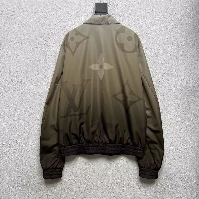 Louis Vuitton LOUIS VUITTON 25 SS gradient presbyopic full print Harringt Size US M / EU 48-50 / 2 - 2 Thumbnail