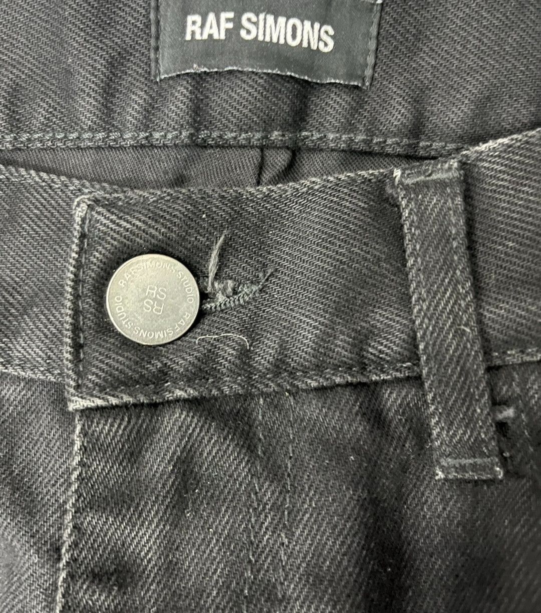 Raf Simons Raf Simons 19aw Double Layer Black and White Destroyed Jeans Size US 29 - 4 Thumbnail