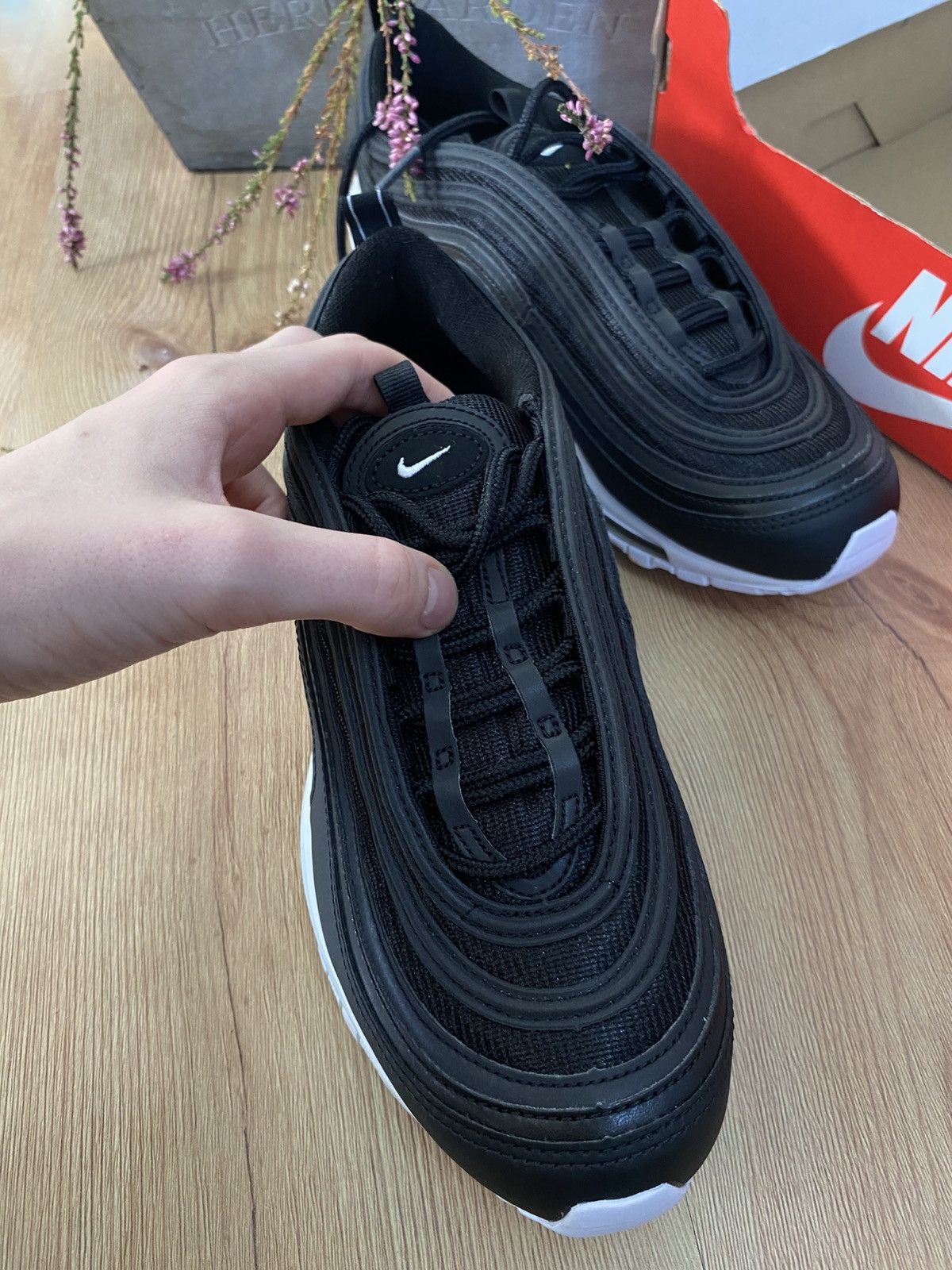 Nike Nike Air Max 97 921826-001 Black White Size US 6.5 / IT 36.5 - 2 Thumbnail