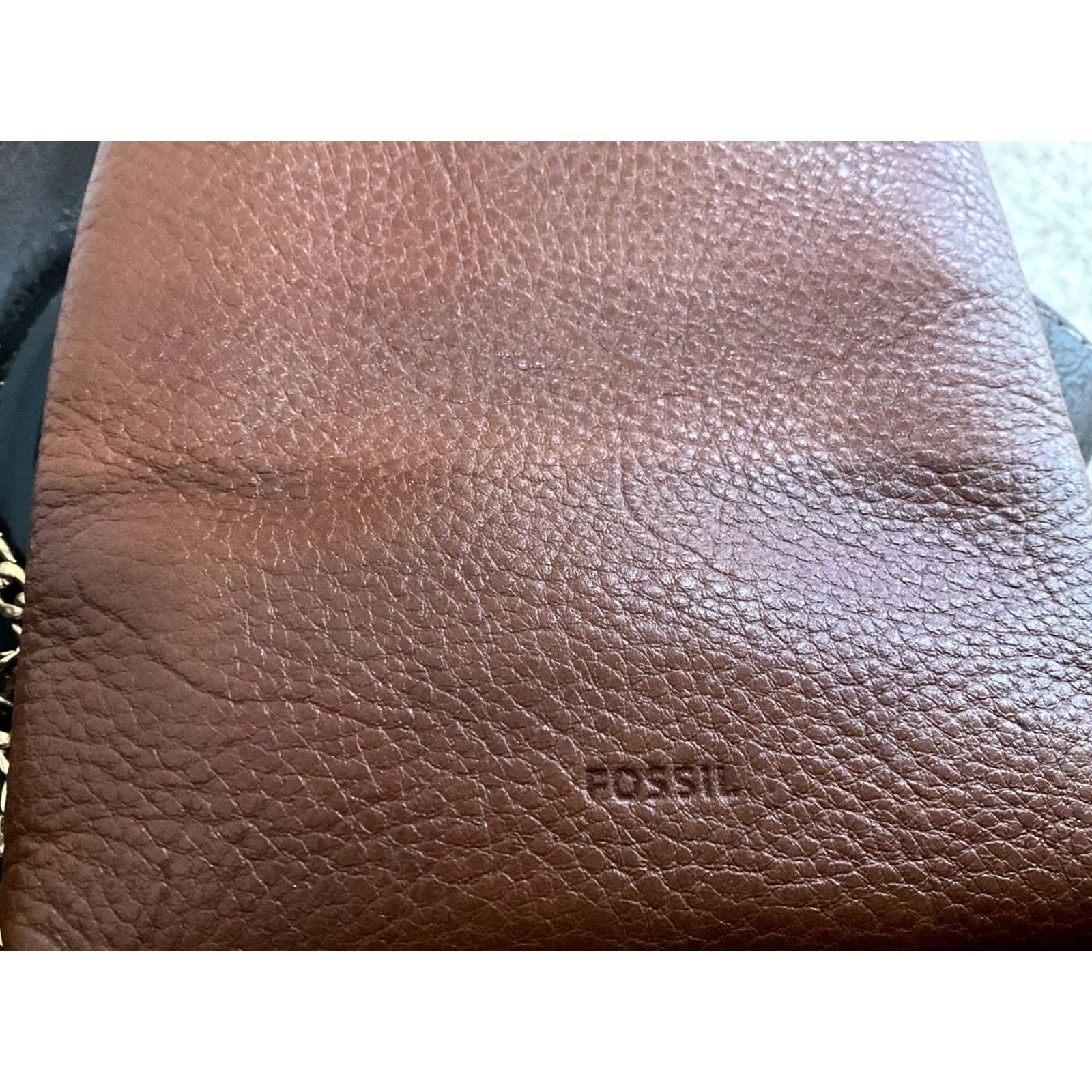 Fossil Fossil Crossbody Purse Bag Crossbody Small Brown Leather 8in 5in Zipper Gold Hardware Womens Purse Strap Adjustable Vintage No Size ONE SIZE - 6 Thumbnail