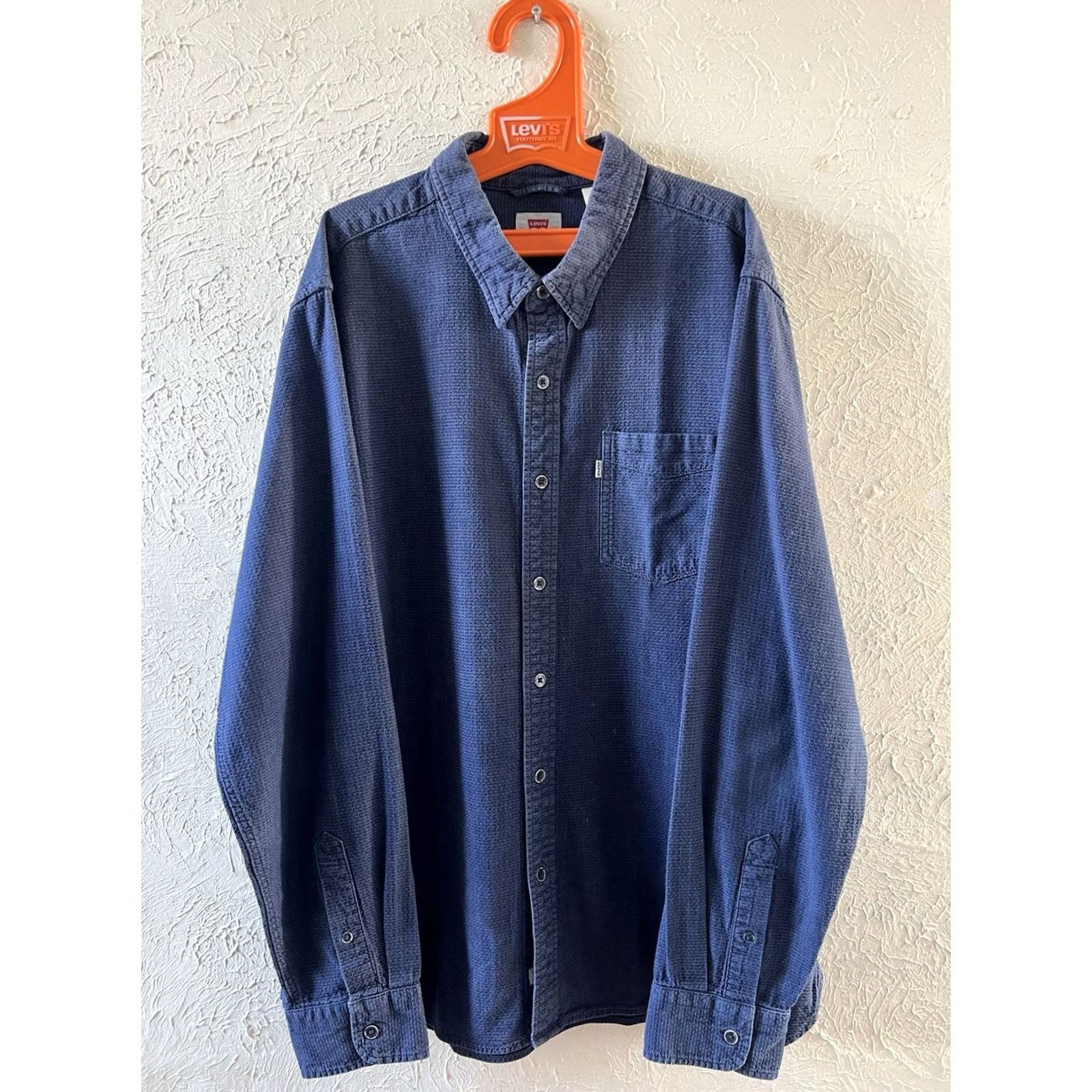 Levi's VINTAGE Levi's Shirt XL Indigo Brocade Raised Pattern RARE 2018 USA Oak Cone Mills Blue Mens Size US XL / EU 56 / 4 - 6 Thumbnail