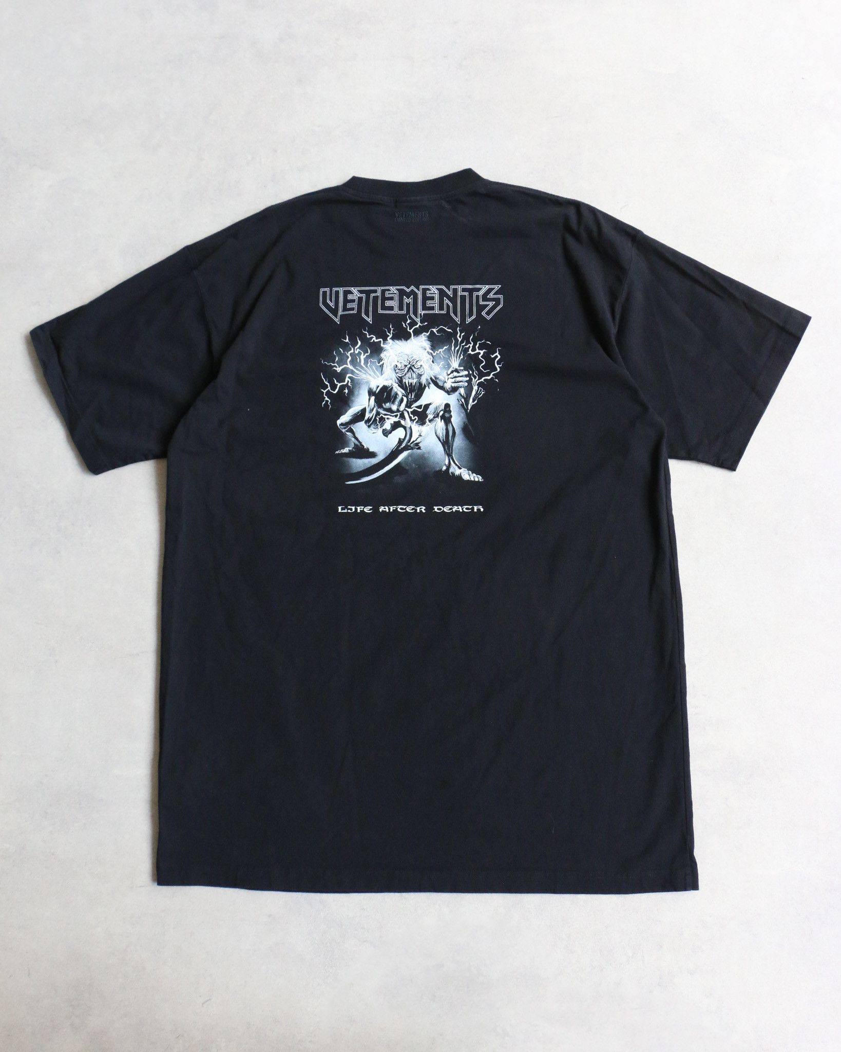 Vetements Vetements Life After Death Tee Black Size US M / EU 48-50 / 2 - 6 Thumbnail