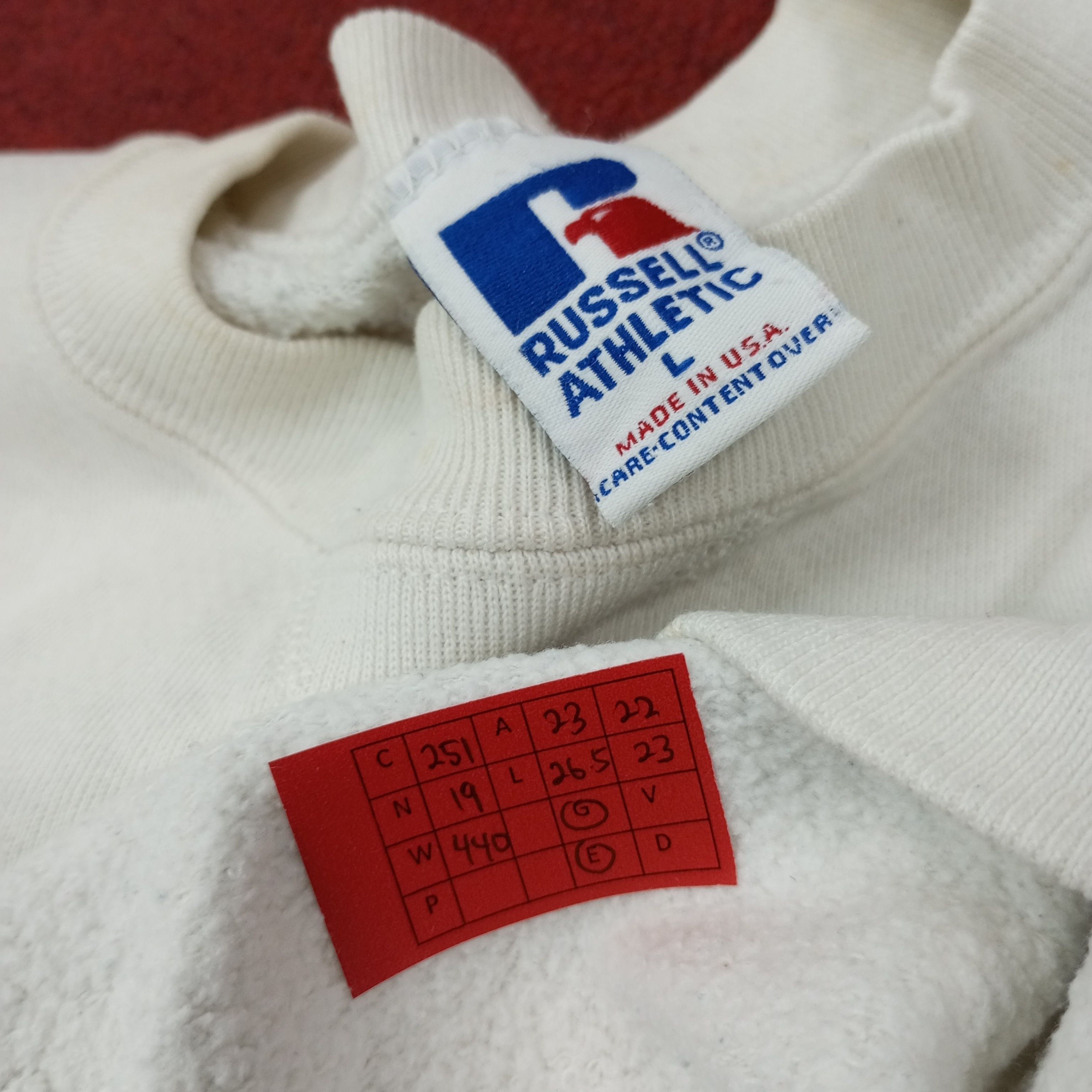 Vintage Vintage University Of North Carolina Sweatshirt c251n19 Size US L / EU 52-54 / 3 - 13 Thumbnail