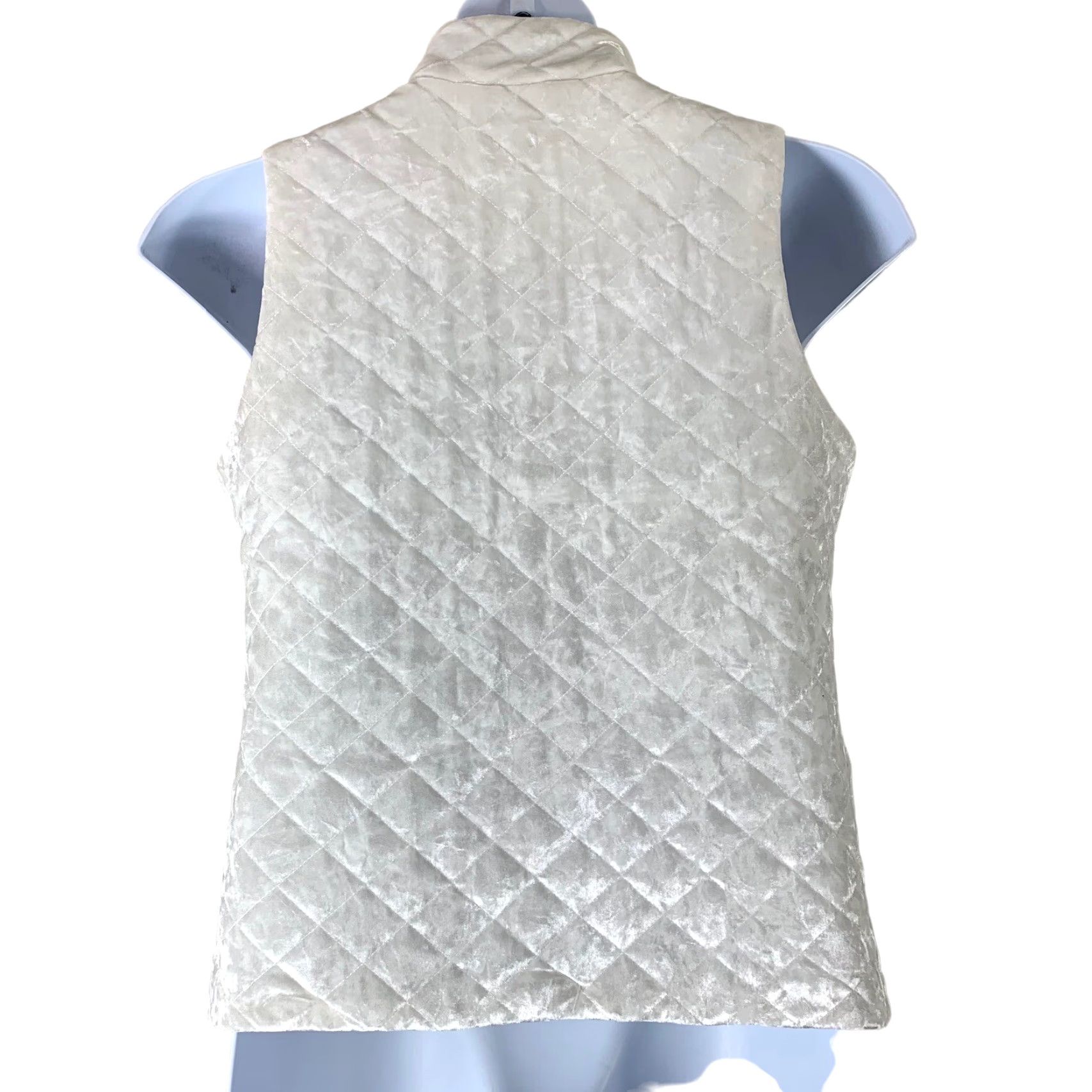 Charter Club Vest Small White Velvet Gold Snap Front Pockets NEW