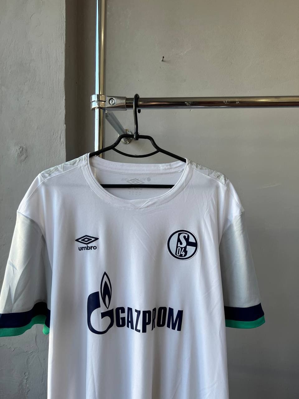 Umbro 2019/20 SCHALKE 04 AWAY SOCCER JERSEY FOOTBALL SHIRT XXL MEN Size US XXL / EU 58 / 5 - 3 Thumbnail