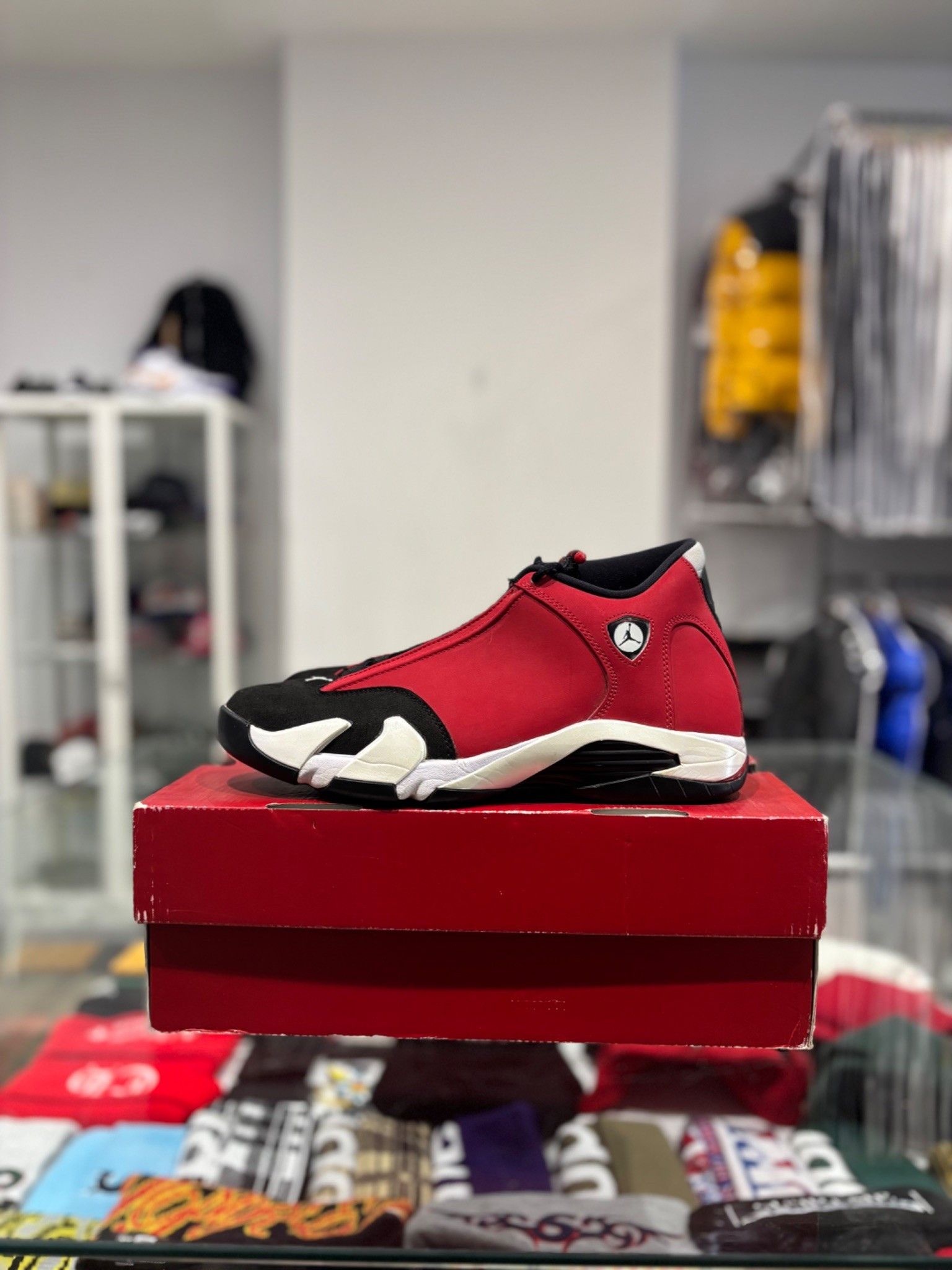 Jordan Brand Jordan 14 Gym Red Toro Size US 11 / EU 44 - 2 Thumbnail