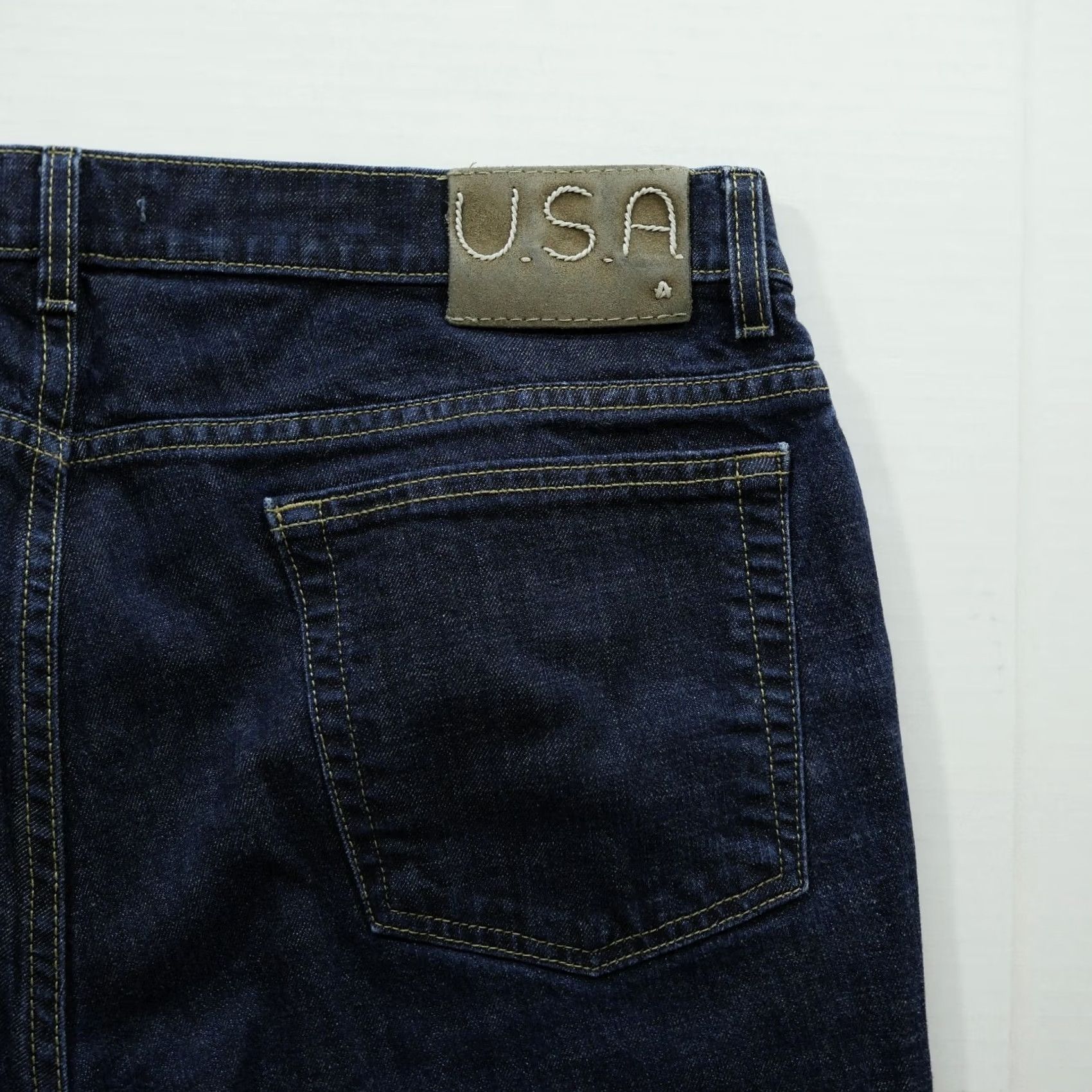 John Varvatos VINTAGE John Varvatos Bowery Jeans 38x28 Mens Straight Denim Dark Wash Button Fly Size US 38 / EU 54 - 3 Thumbnail