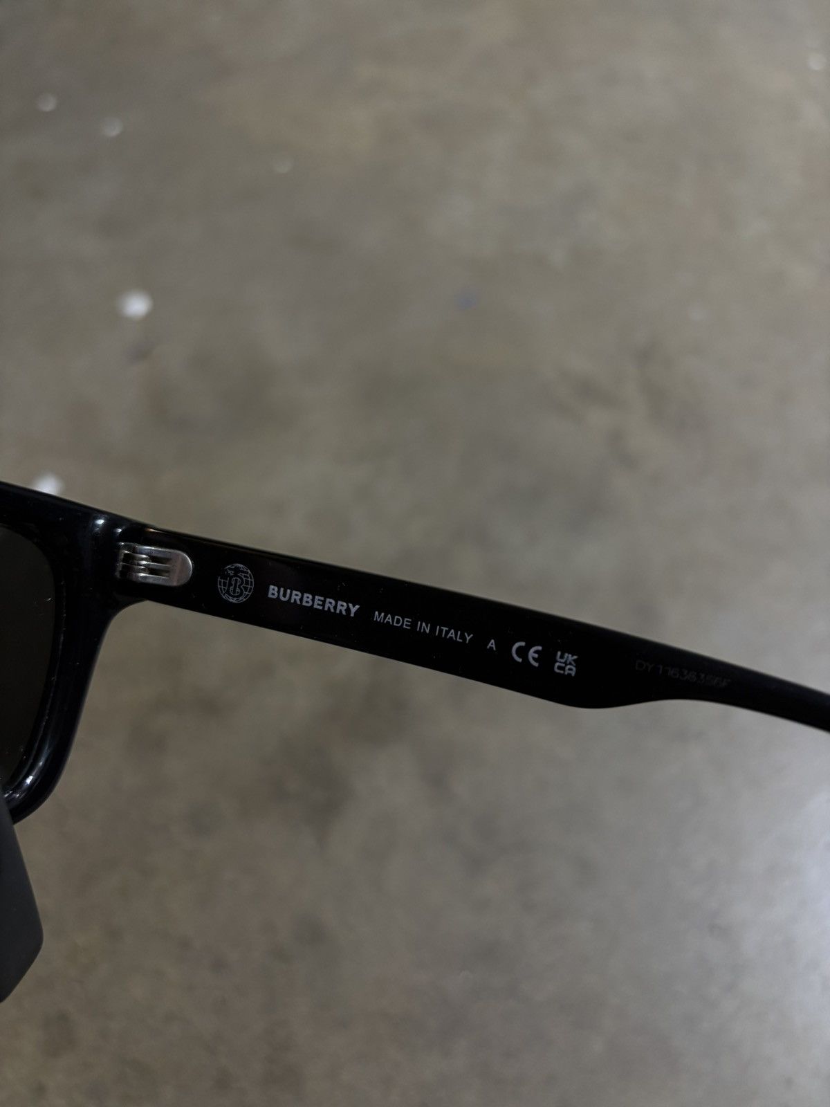 Burberry Burberry Sunglasses Size ONE SIZE - 4 Thumbnail