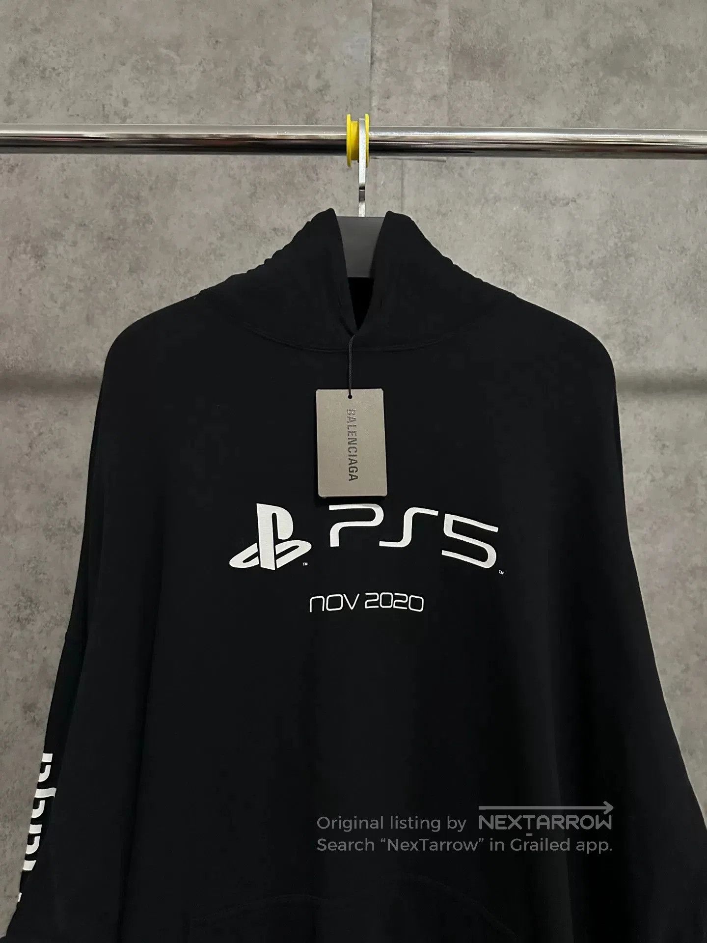 Balenciaga Balenciaga PS5 Collaboration Hoodie Black. Size US XS / EU 42 / 0 - 2 Thumbnail
