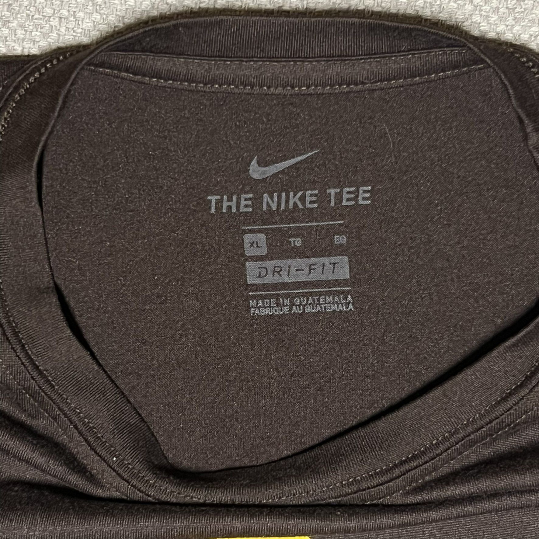 Nike San Diego Padres Nike TShirt Size XL Postseason Nike Dri-FIT Size US XL / EU 56 / 4 - 4 Thumbnail