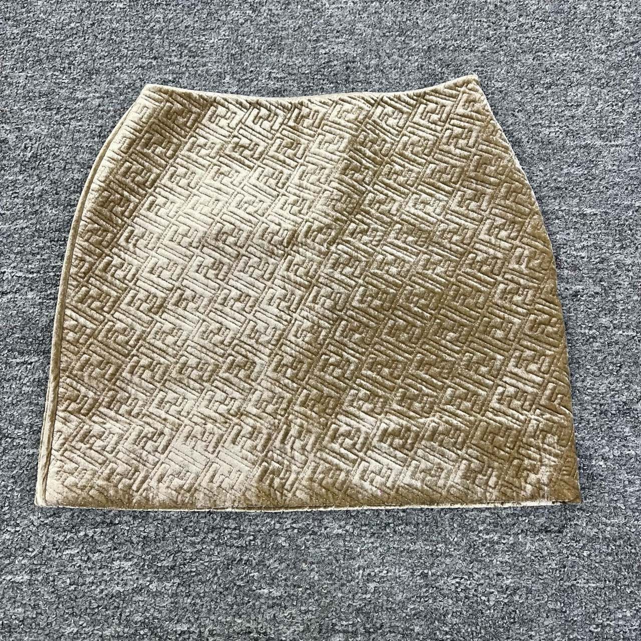 Fendi Fendi FF Logo Velvet Skirt Size 40" / US 18 - 1 Thumbnail