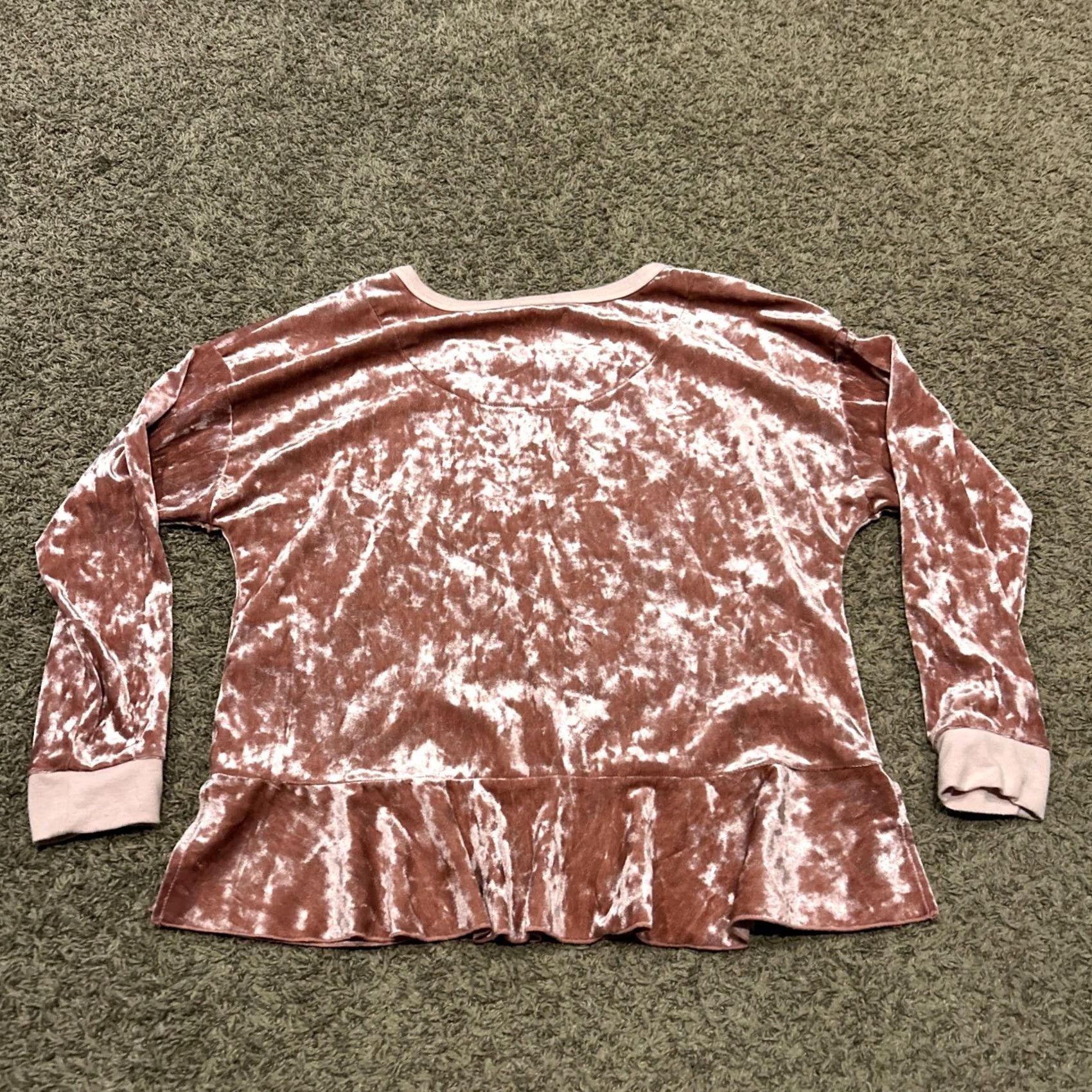 Betsey Johnson Betsey Johnson Shirt Large Pink Crushed Velvet Long Sleeve Casual A38 Size L / US 10 / IT 46 - 3 Thumbnail
