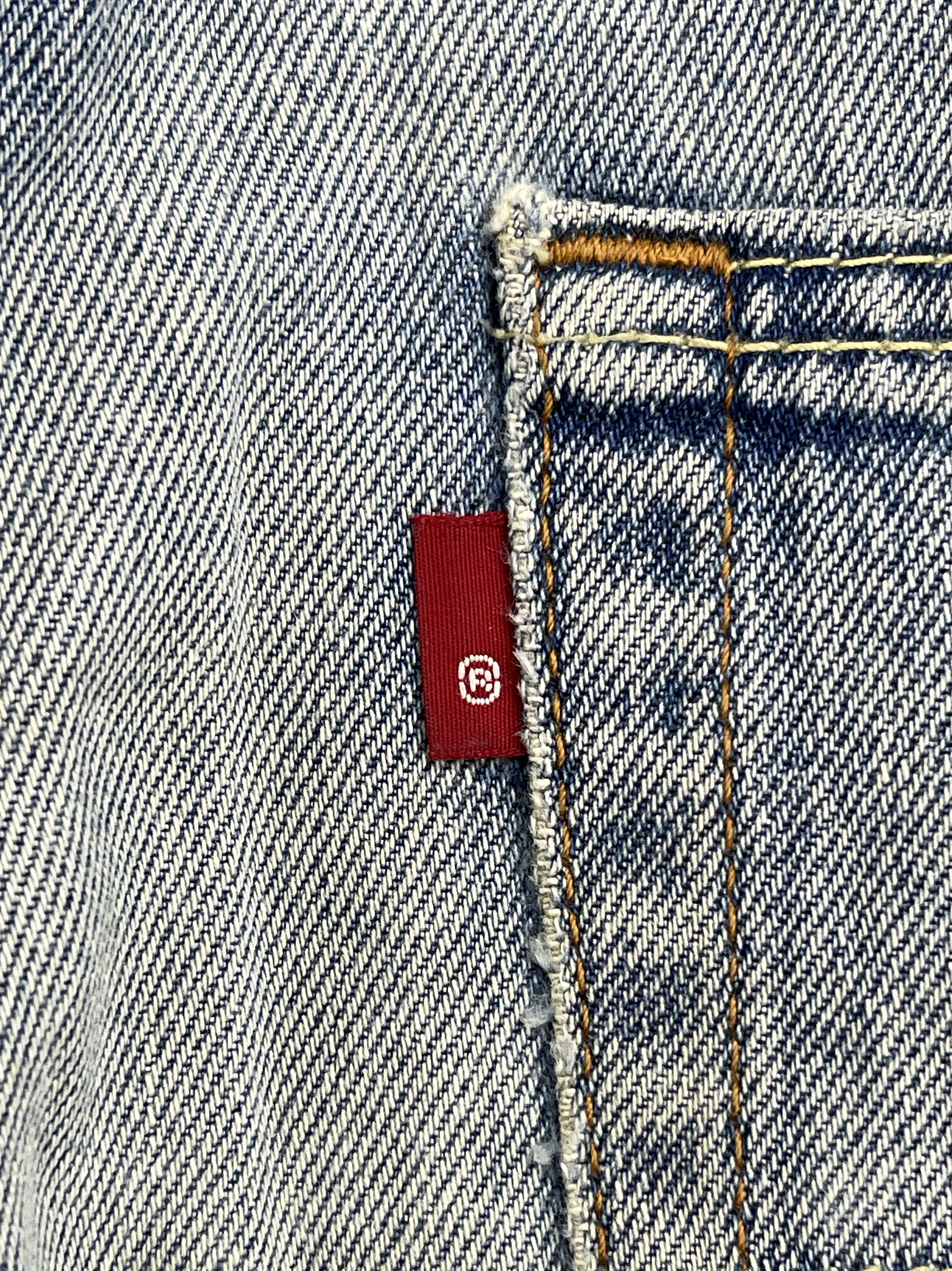 Levi's Vintage Distressed Levis 550 Light Wash Jeans DP2501 Size US 35 - 6 Thumbnail