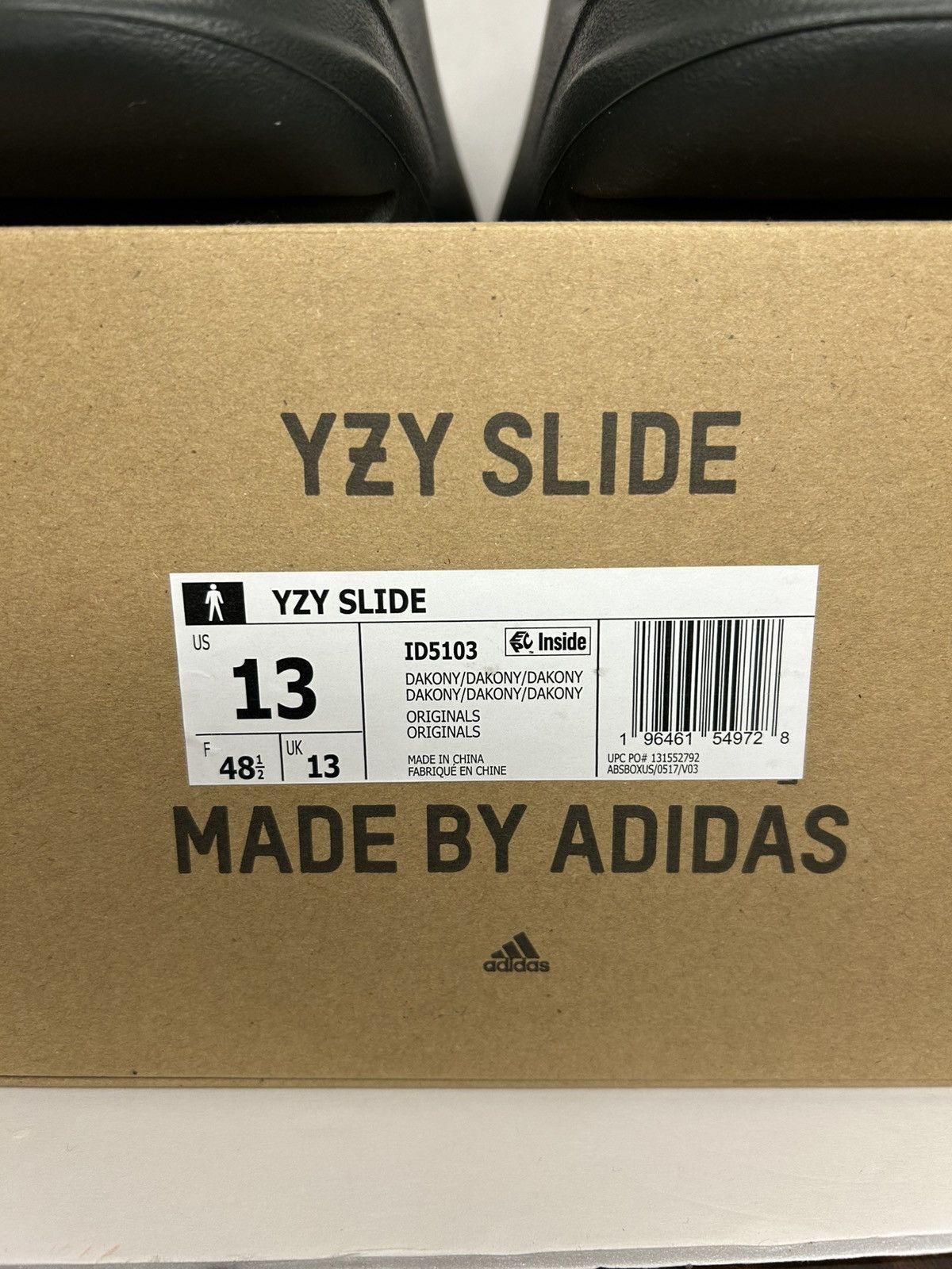 Yeezy Adidas Yeezy Slide Dark Onyx Size US 13 / EU 46 - 5 Thumbnail