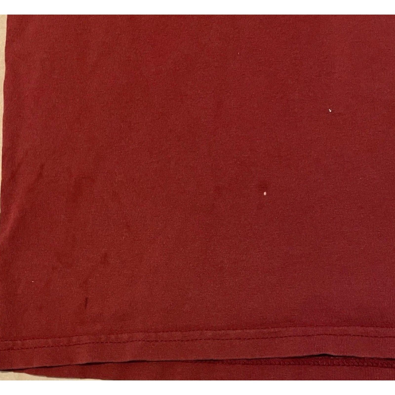 Apple VINTAGE Magnolia Audio Video Faded Shirt M Red Cotton Distressed 90s Y2K Camera Apple Computer Comedy? (Note: Ensure only original words used) Size US M / EU 48-50 / 2 - 6 Thumbnail