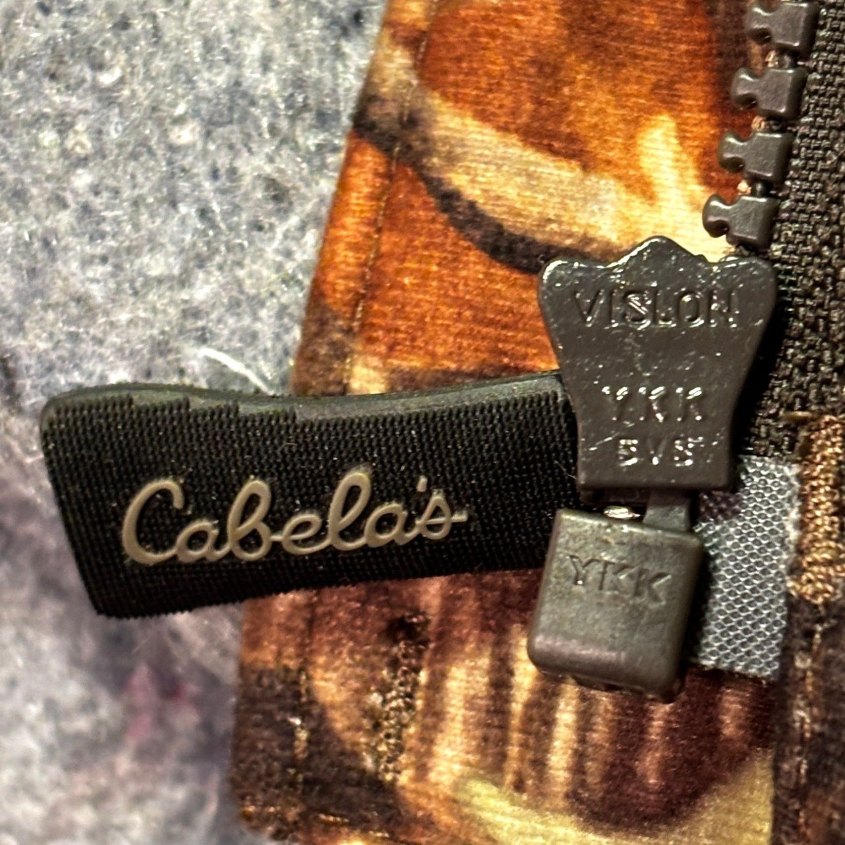 Vintage Cabela's Jacket XL Brown Seclusion 3D Camouflage Hunting Hooded Outdoor Windbreaker Zip Pockets Full Zip Casual Mens Size US XL / EU 56 / 4 - 6 Thumbnail