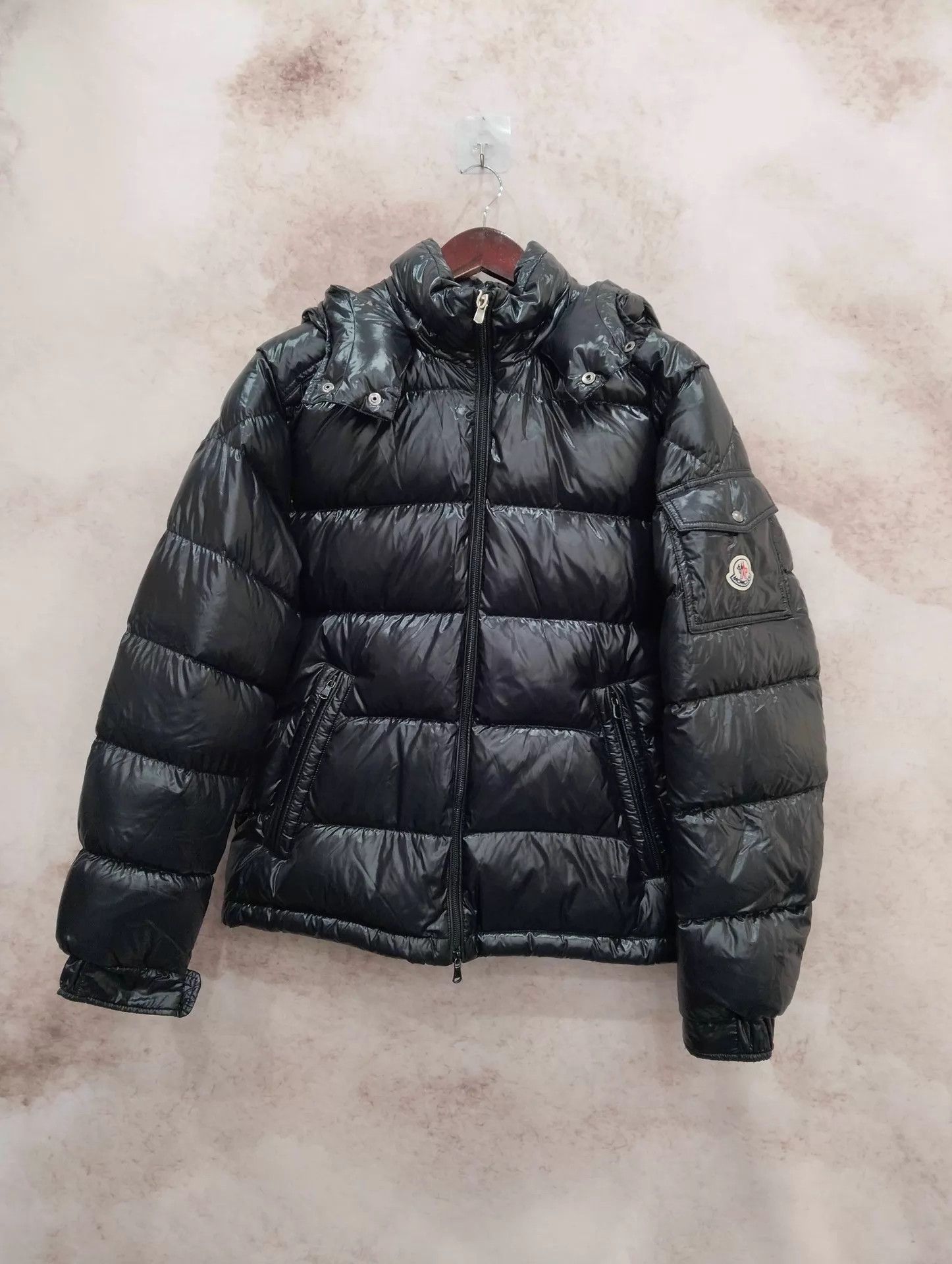 Moncler Moncler Hooded Zip-Up Down Puffer Jacket Size 2 Size XS / US 0-2 / IT 36-38 - 1 Thumbnail